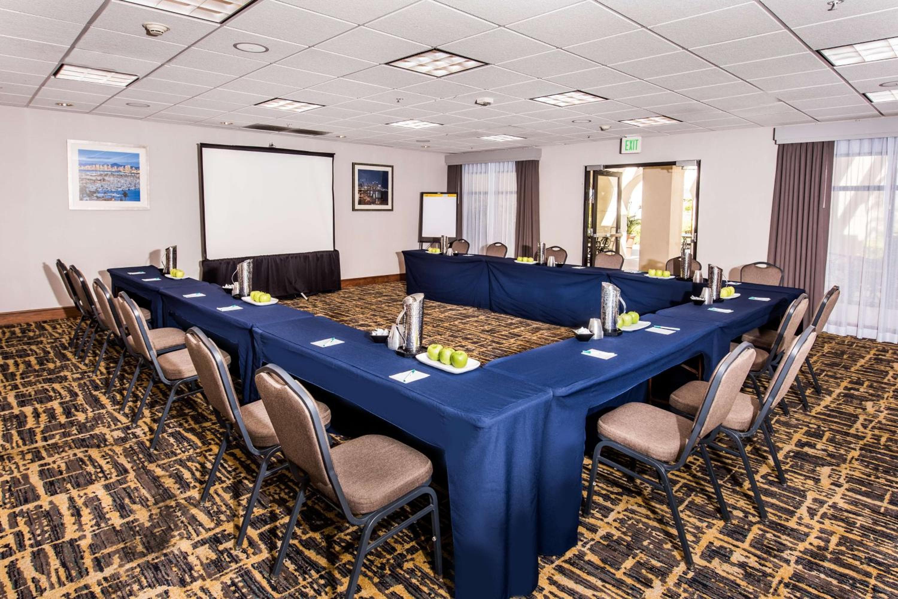 Homewood Suites by Hilton San Diego Airport-Liberty Station, San Diego, photo 3