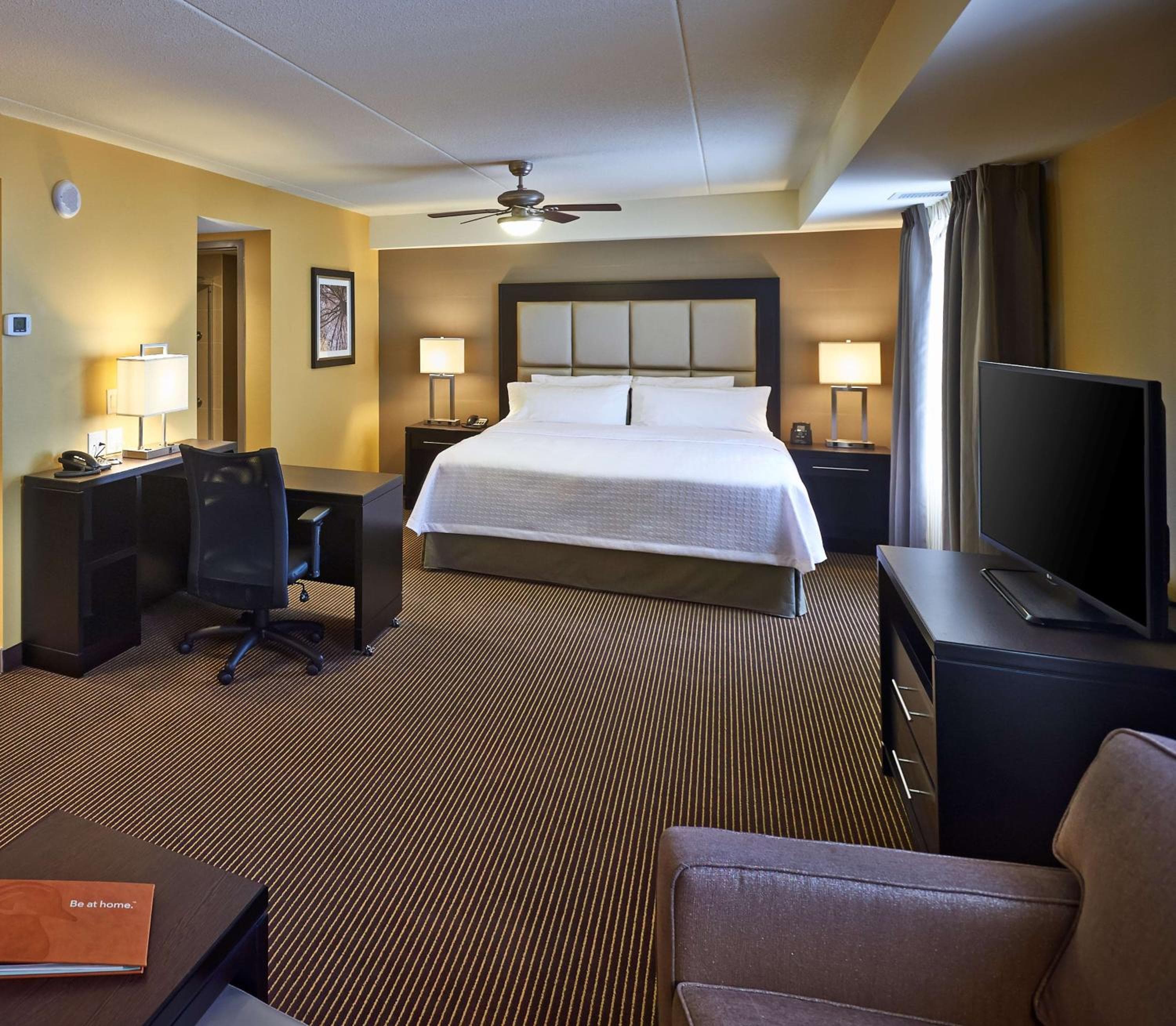 Homewood Suites by Hilton Hamilton, Hamilton, photo 3
