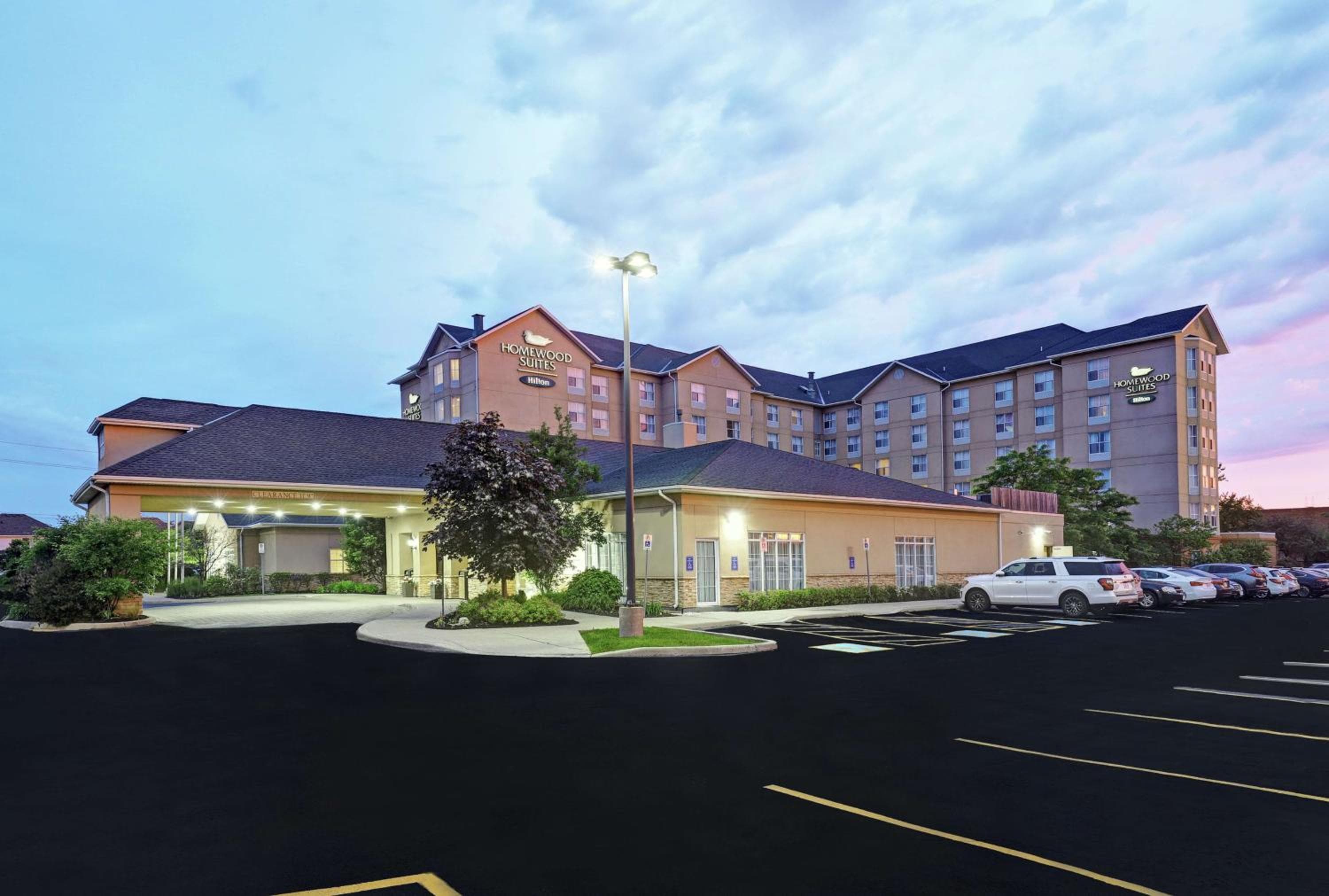 Homewood Suites by Hilton Cambridge-Waterloo, Ontario, Cambridge