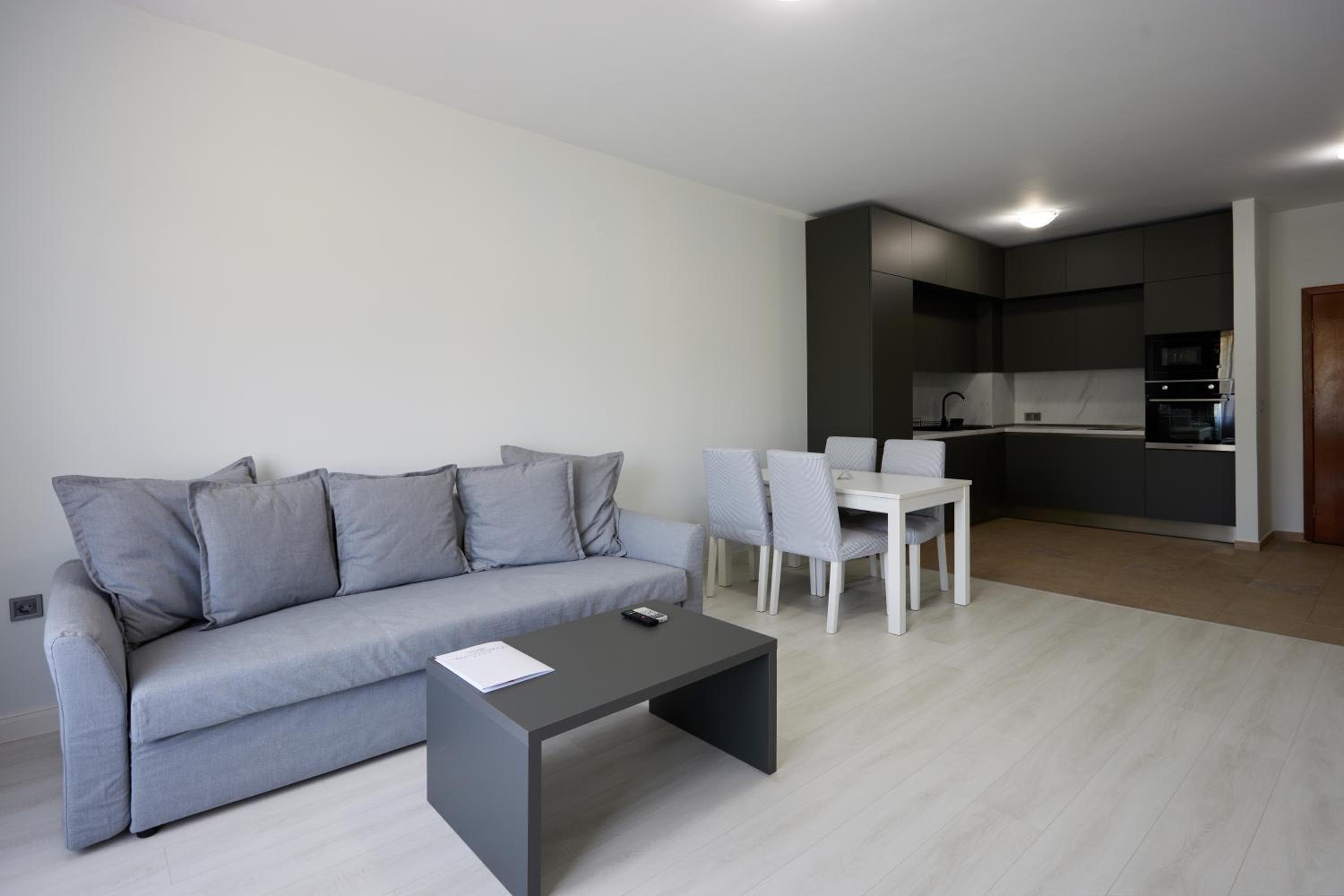 Continental Apartments, Golden Sands, photo 6
