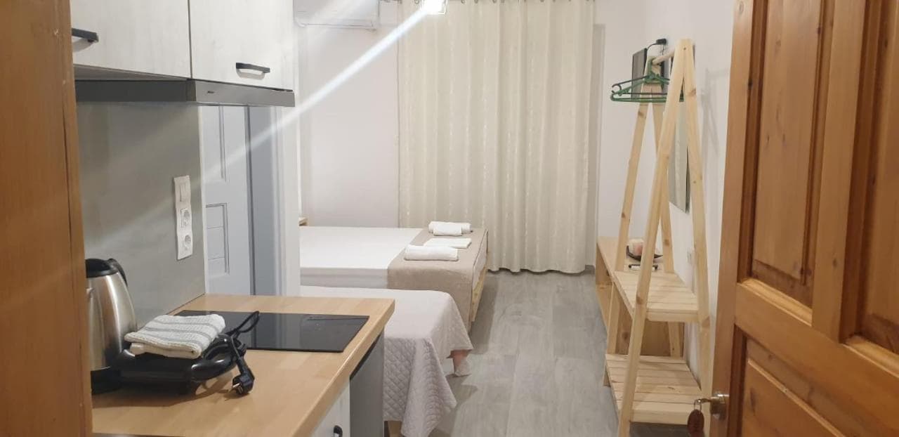 Apart-Hotel Llazari, Himare, photo 5