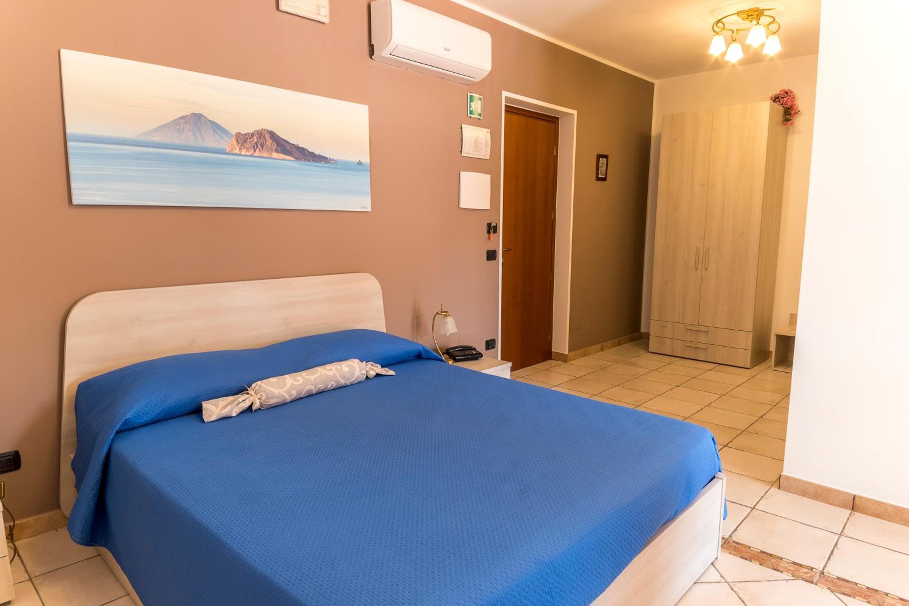 Residence Alberghiero Eolie, Lipari, photo 2
