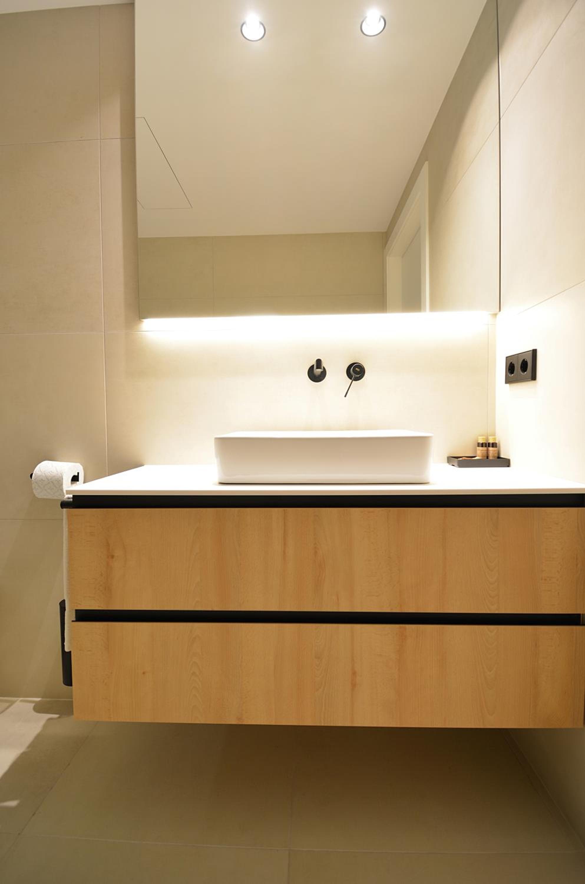 GALIHOST - RD Hotel Apartamento con piscina climatizada, Raxo, photo 2