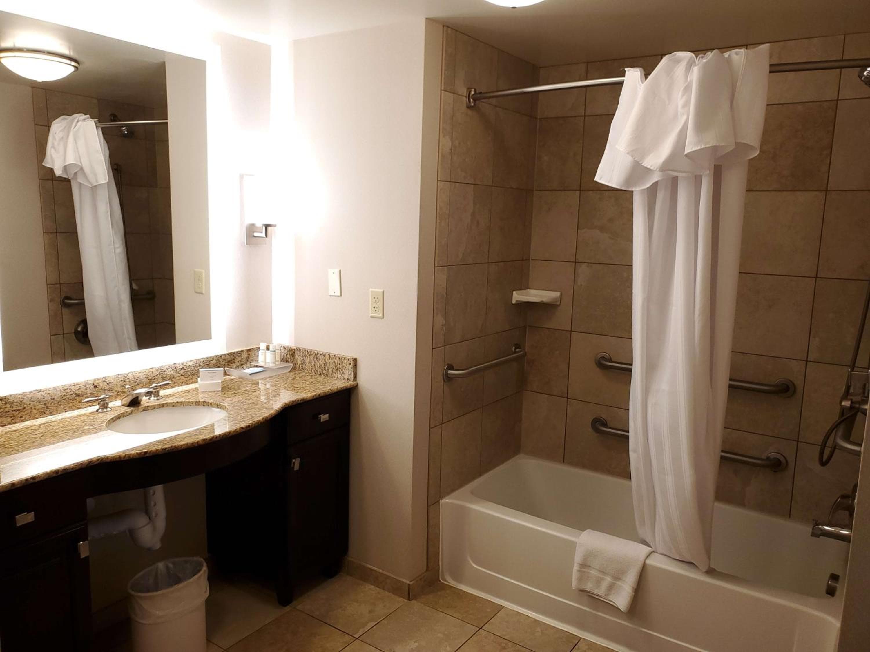 Homewood Suites by Hilton Phoenix Chandler Fashion Center, Chandler, photo 3