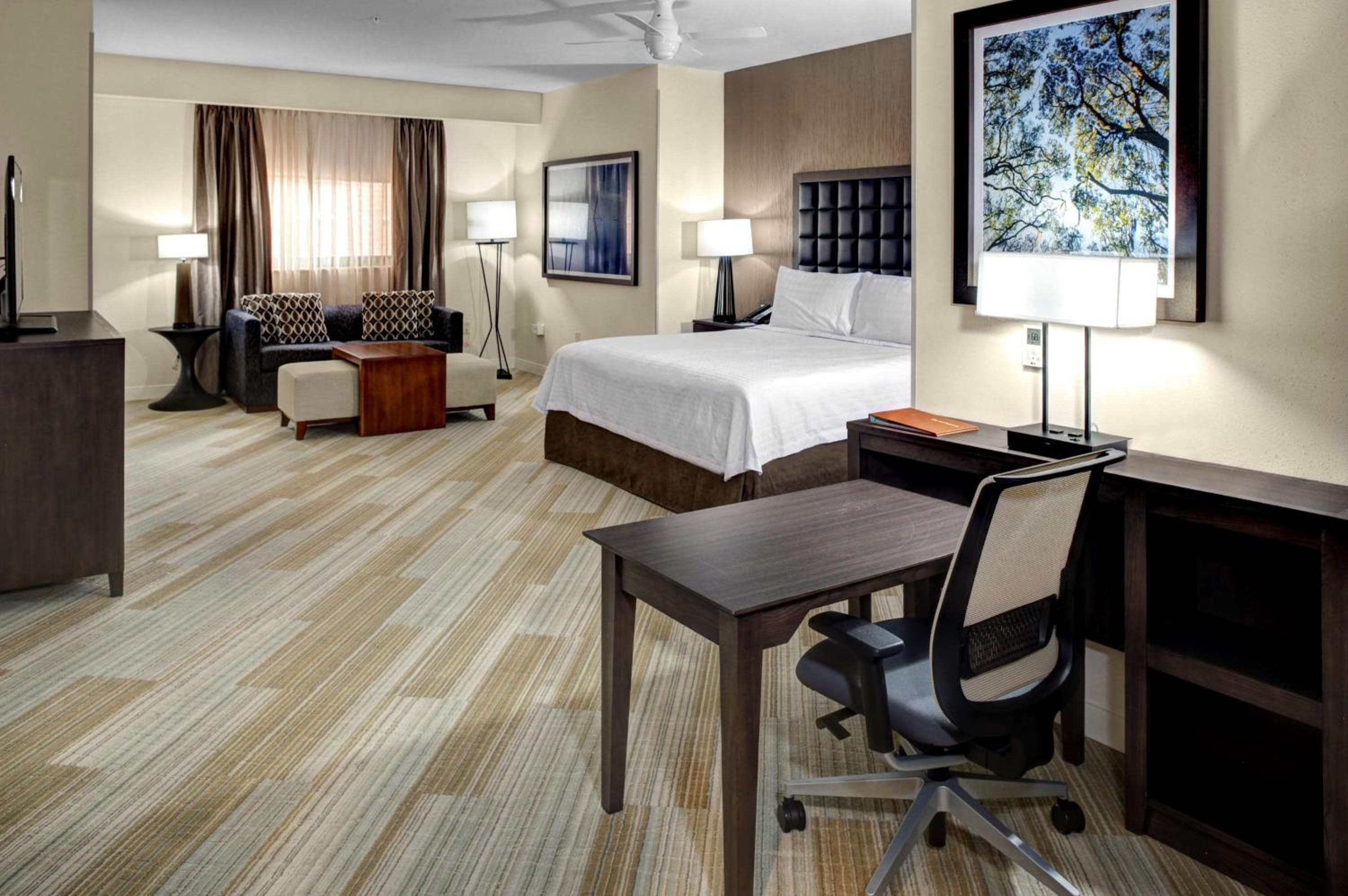 Homewood Suites by Hilton Richmond-Downtown, Richmond, photo 4