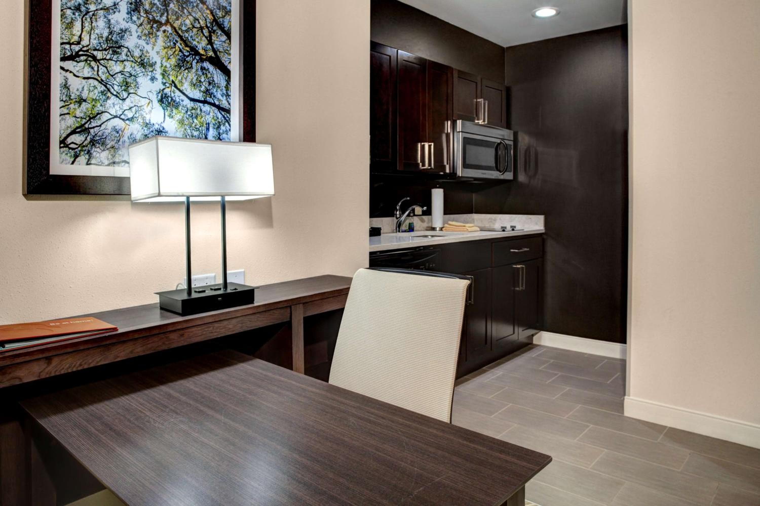 Homewood Suites by Hilton Richmond-Downtown, Richmond, photo 6