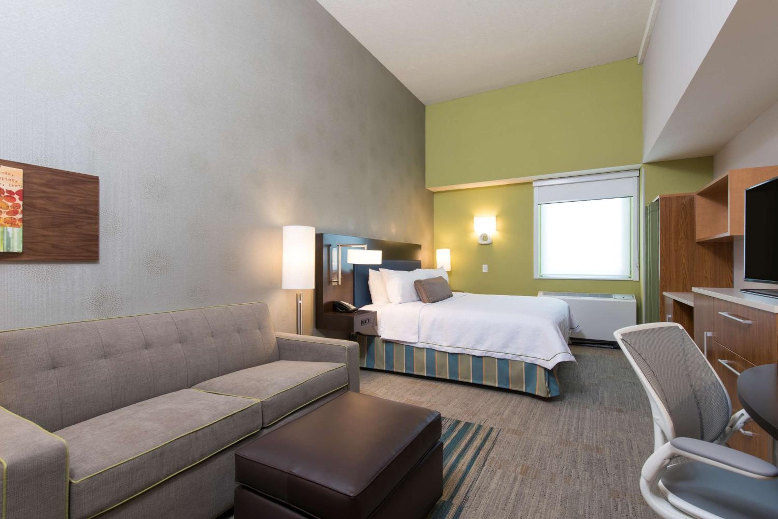 Home2 Suites by Hilton Indianapolis Downtown Indianapolis, Indianapolis, photo 4