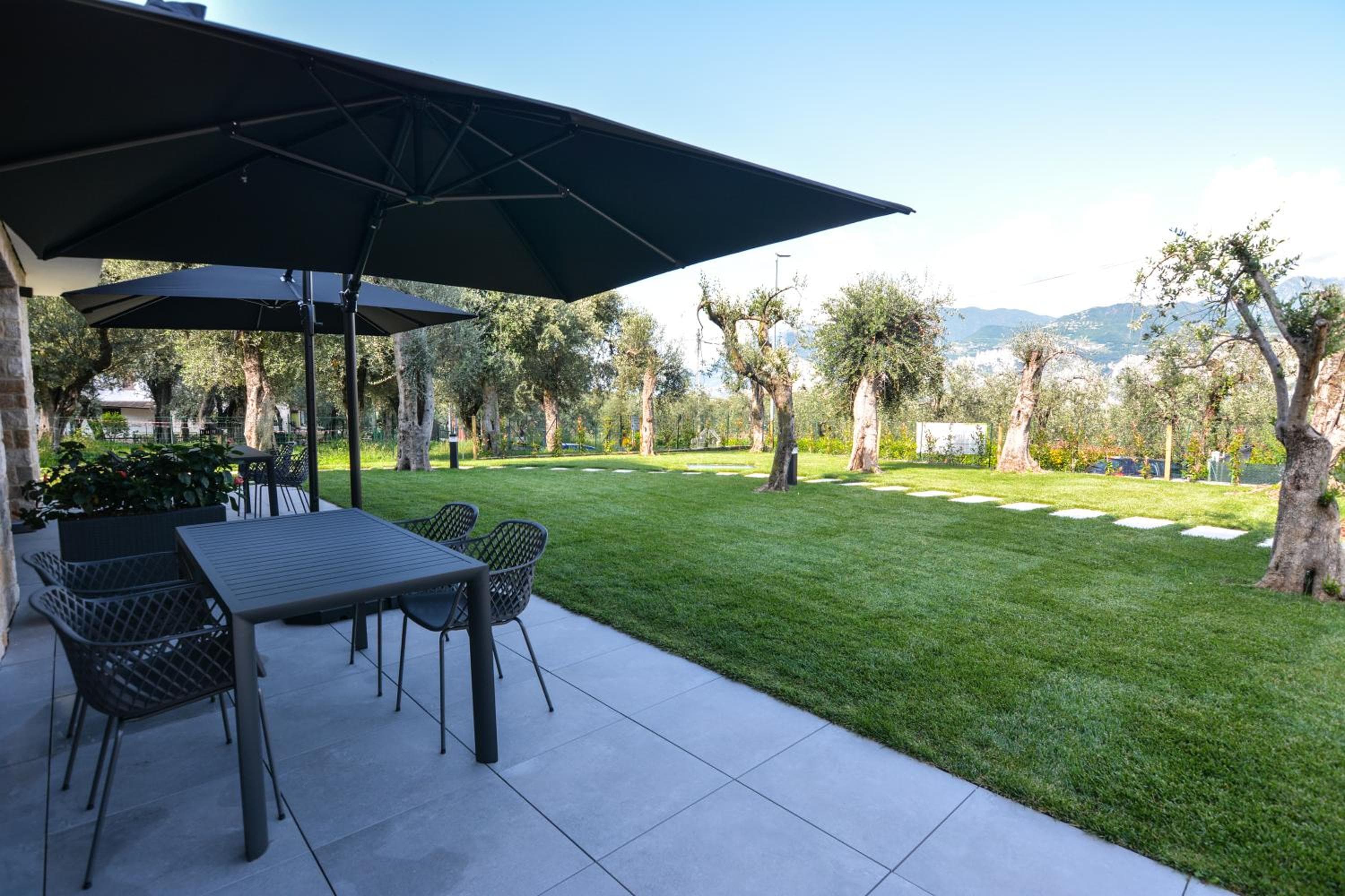 Olivo Luxury Apartments, Malcesine, photo 4