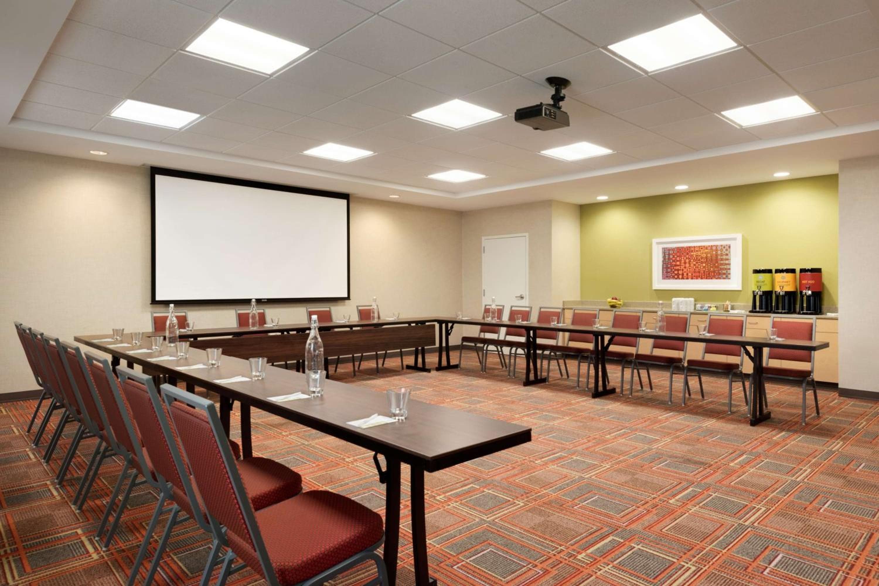Home2 Suites by Hilton Milwaukee Brookfield, Waukesha, photo 3