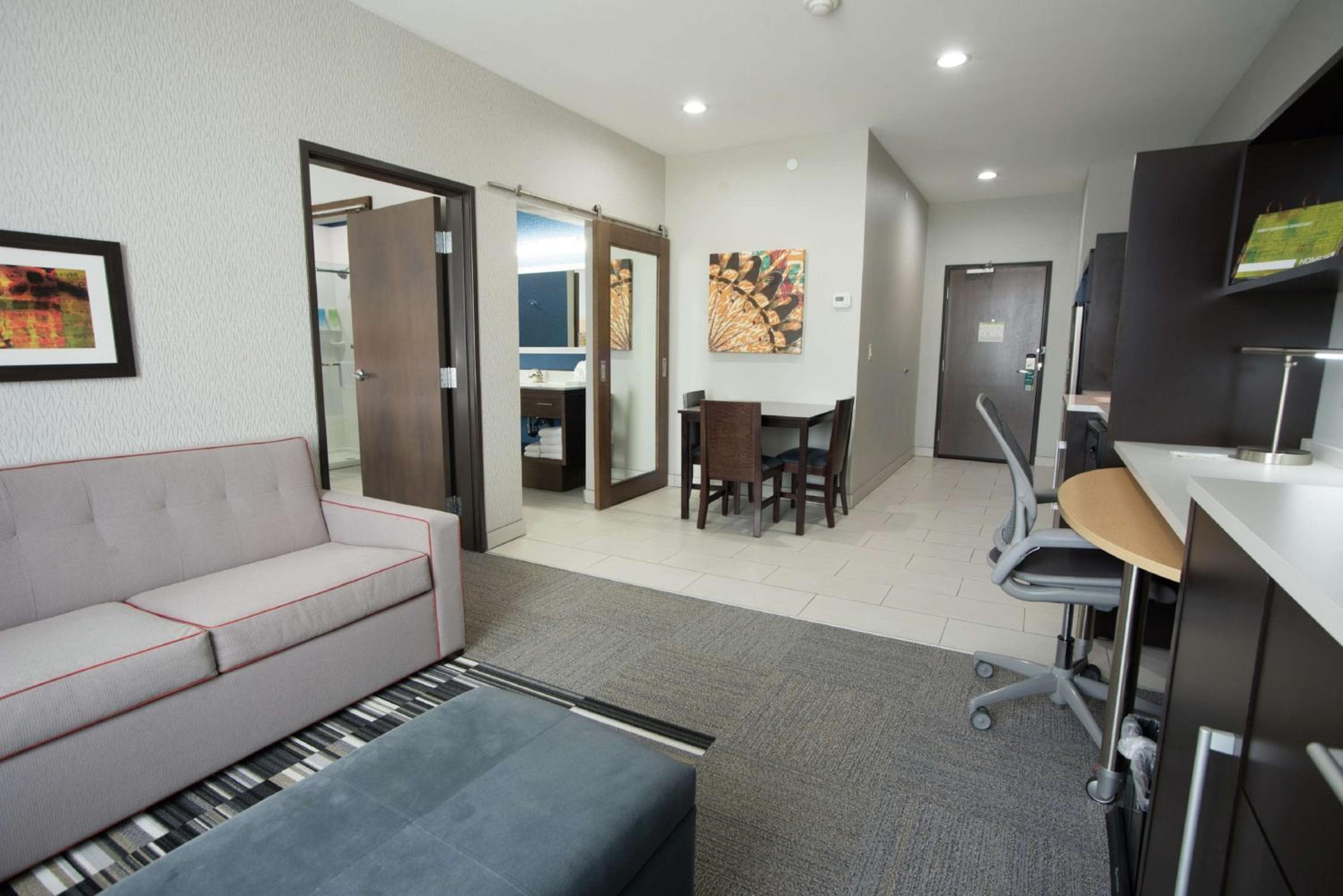 Home2 Suites by Hilton Tulsa Hills, Tulsa, photo 5