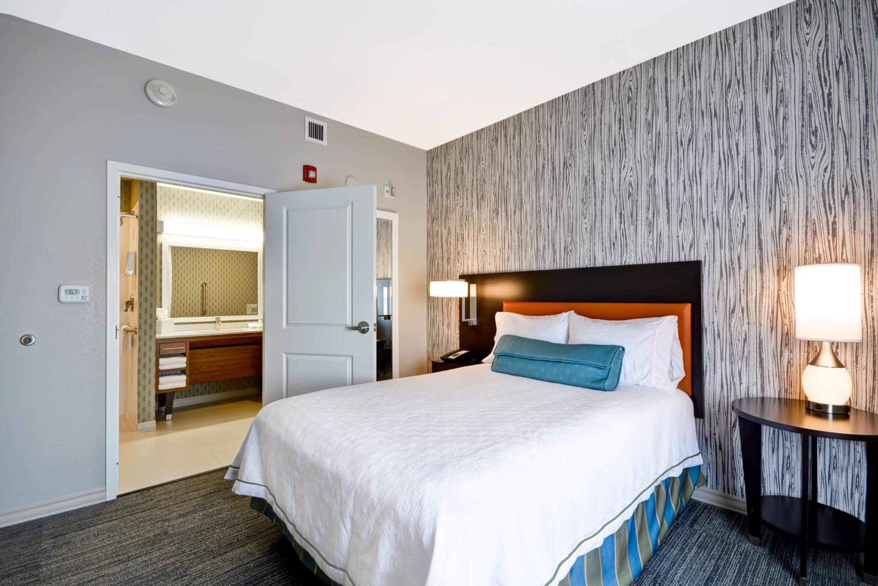 Home2 Suites By Hilton Evansville, Evansville, photo 3