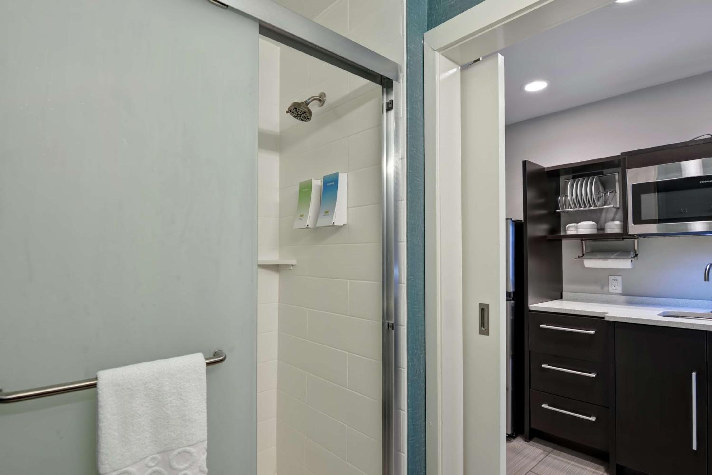 Home2 Suites Pensacola I-10 At North Davis Hwy, Pensacola, photo 5