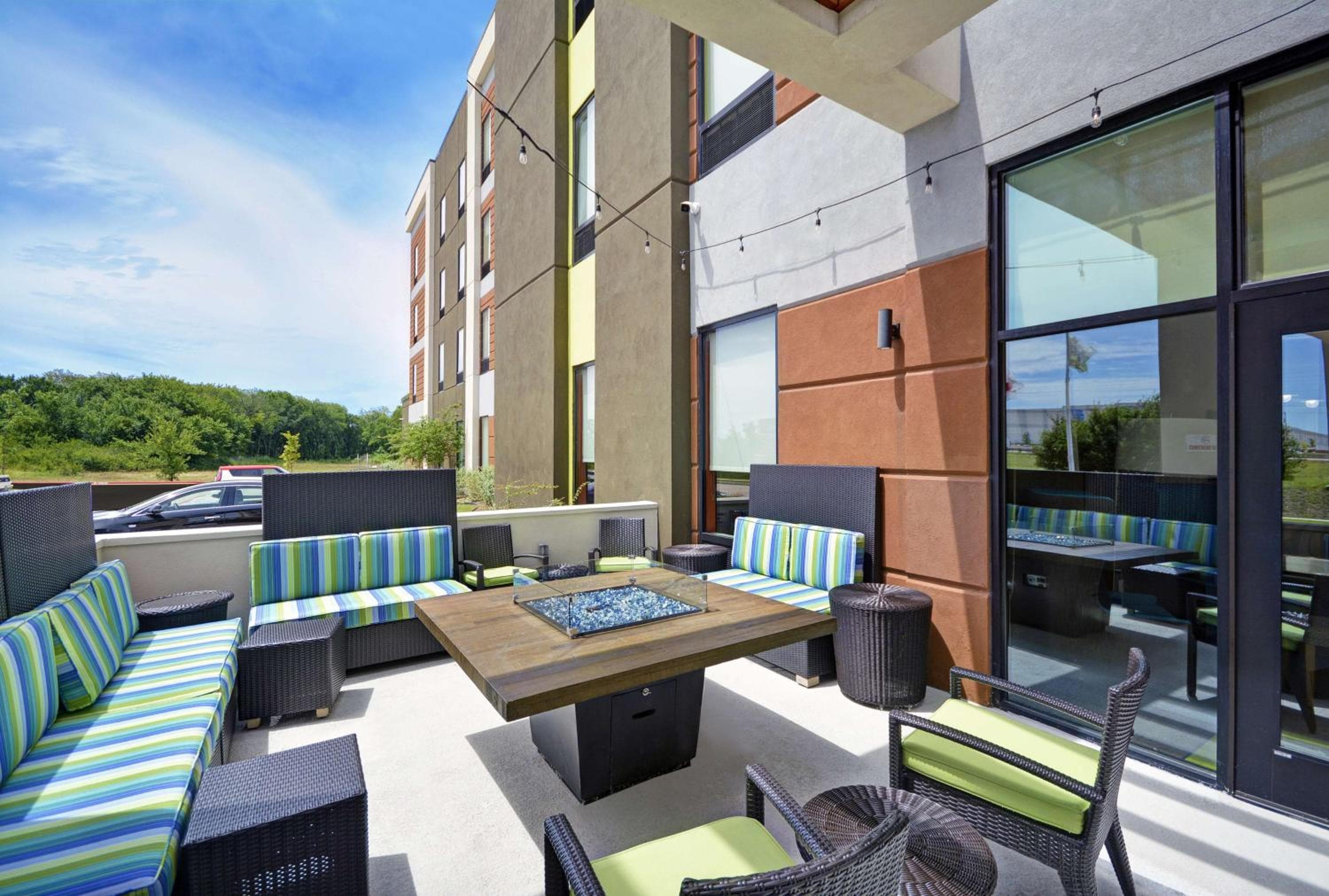 Home2 Suites By Hilton Dallas Desoto, DeSoto, photo 6