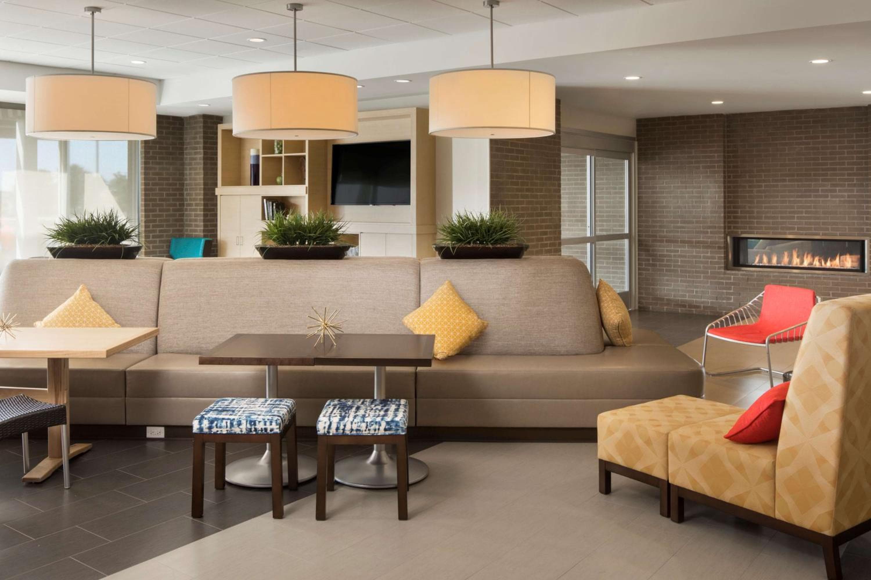 Home2 Suites By Hilton Mishawaka South Bend, Mishawaka, photo 6
