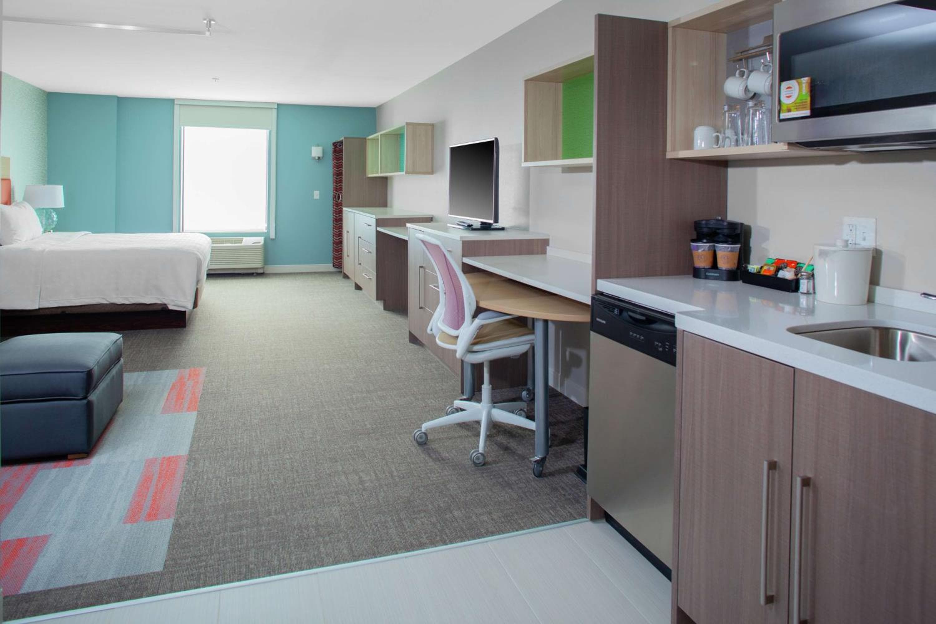 Home2 Suites by Hilton Bloomington, Bloomington, photo 2