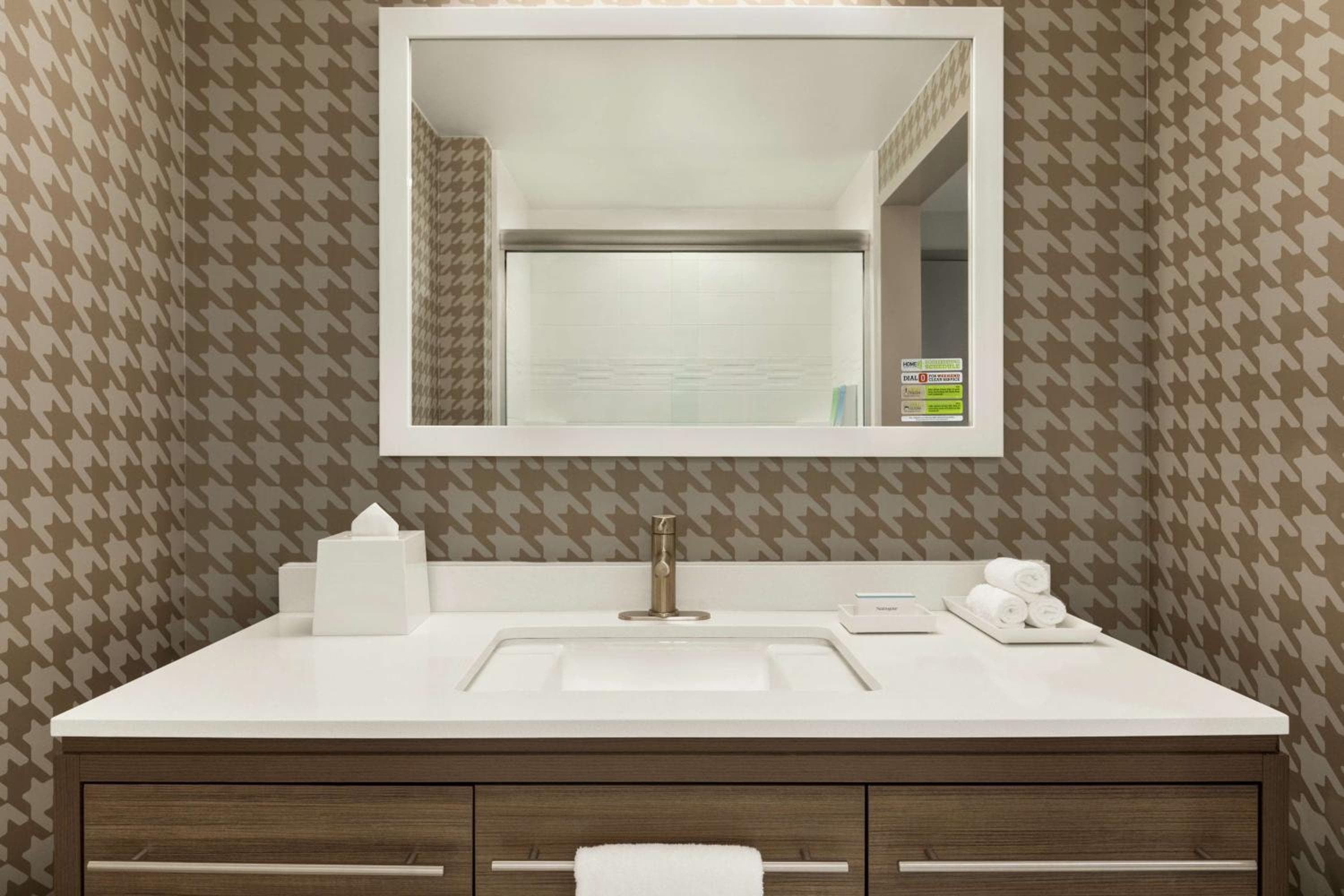 Home2 Suites By Hilton San Antonio North Stone Oak, San Antonio, photo 2