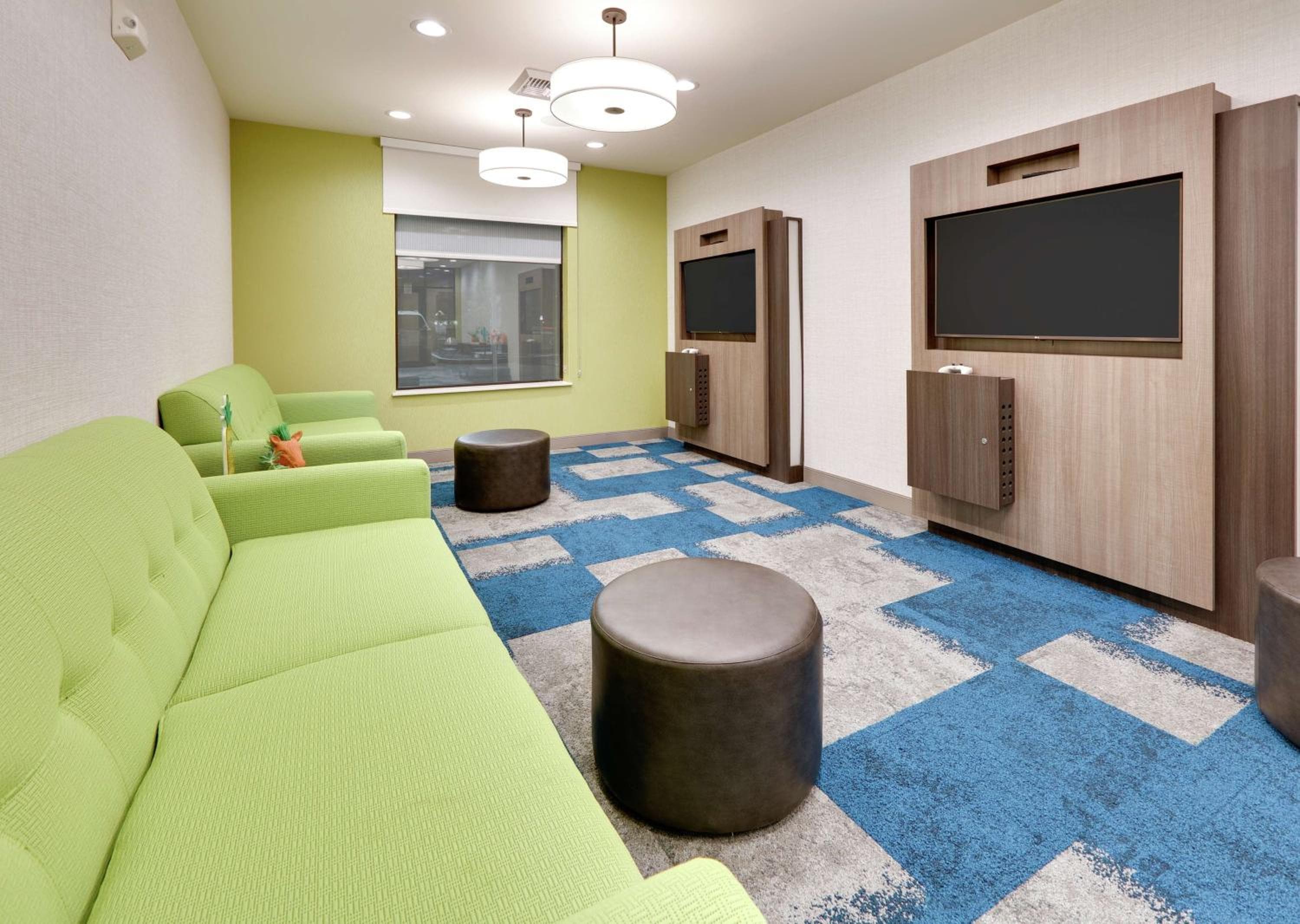 Home2 Suites By Hilton Yakima Airport, Yakima, photo 4
