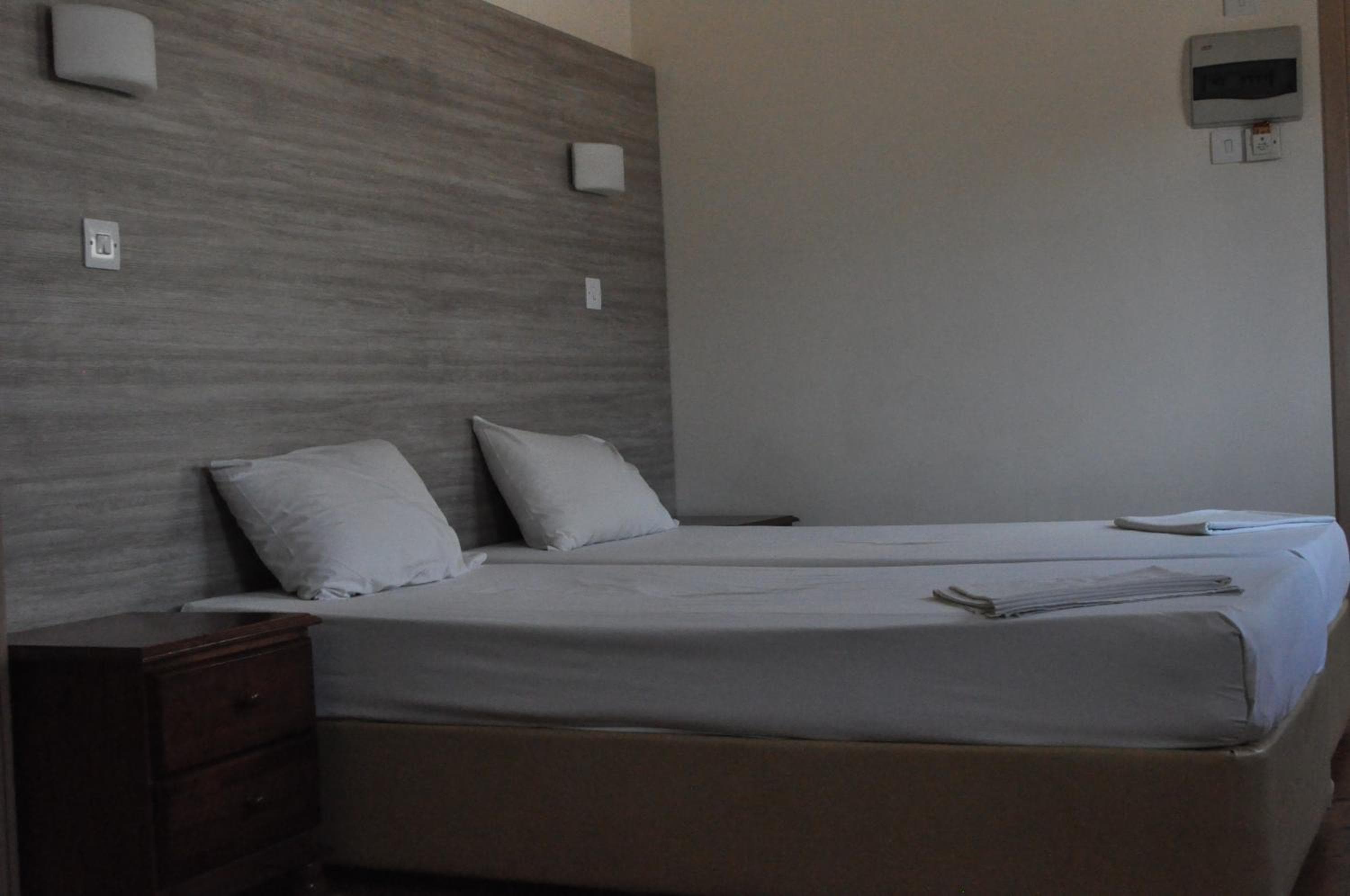 Tuck Inn, Larnaka, photo 5