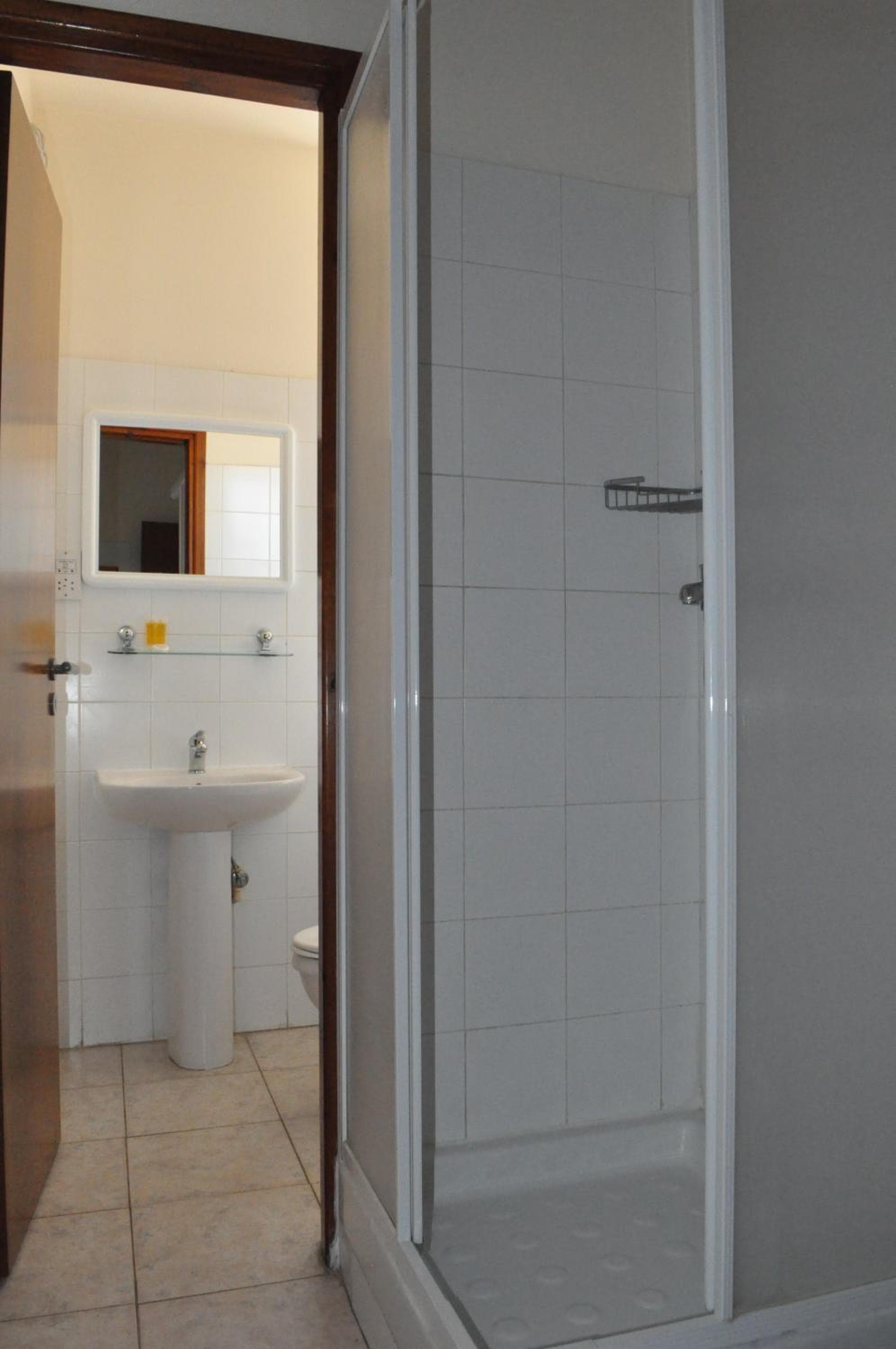Tuck Inn, Larnaka, photo 2