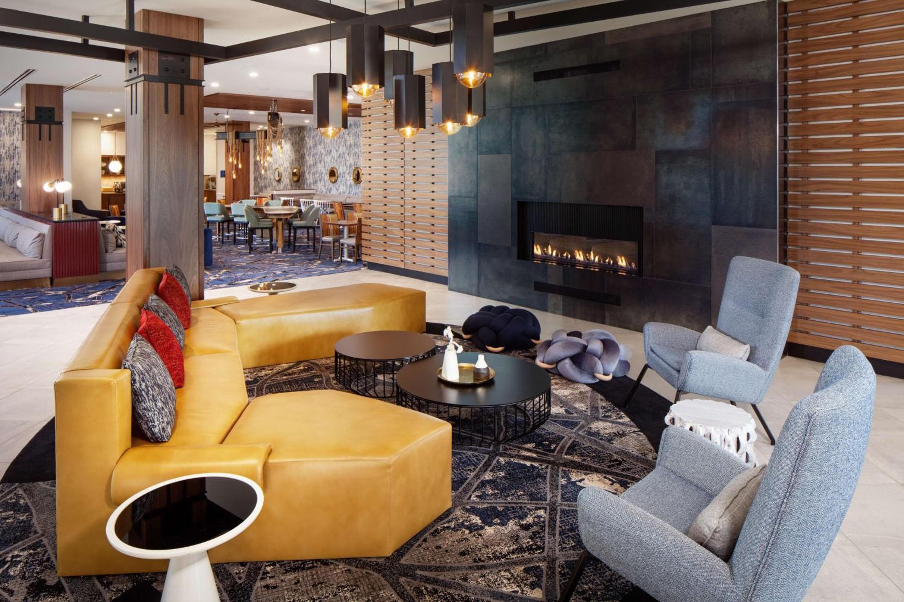 Homewood Suites by Hilton Boston Seaport District, Boston, photo 2