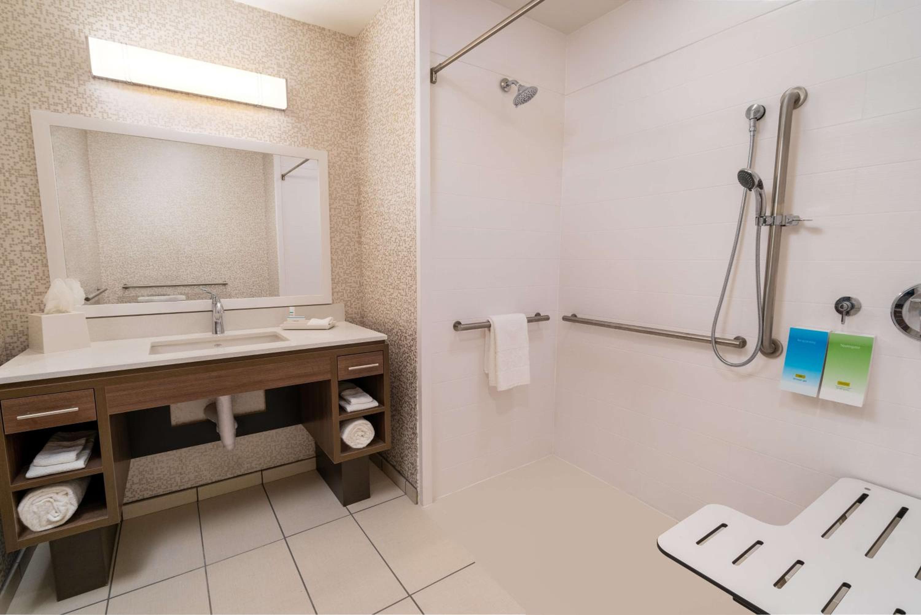 Home2 Suites Corona, Ca, Corona, photo 2