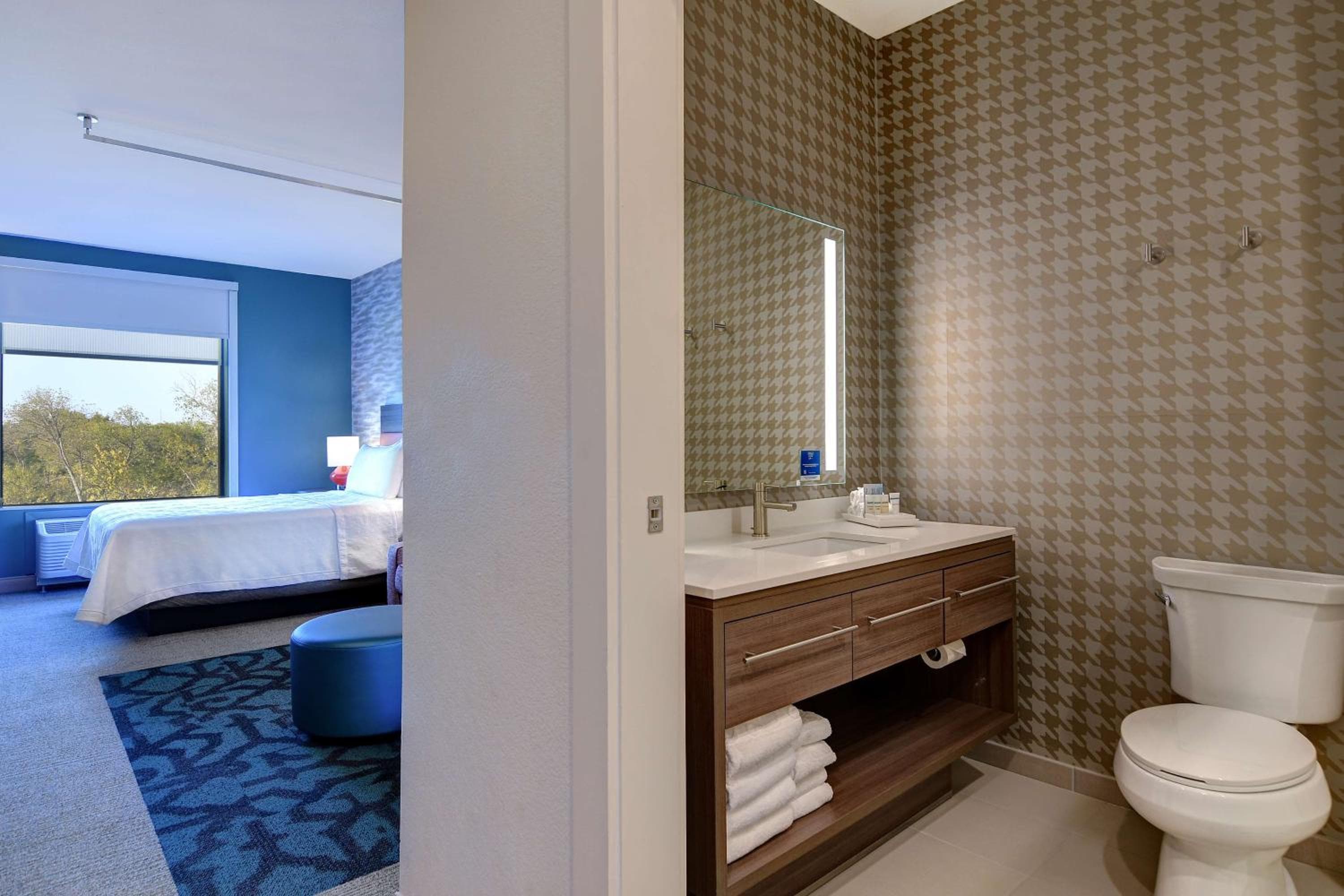 Home2 Suites by Hilton North Plano Hwy 75, Plano, photo 2