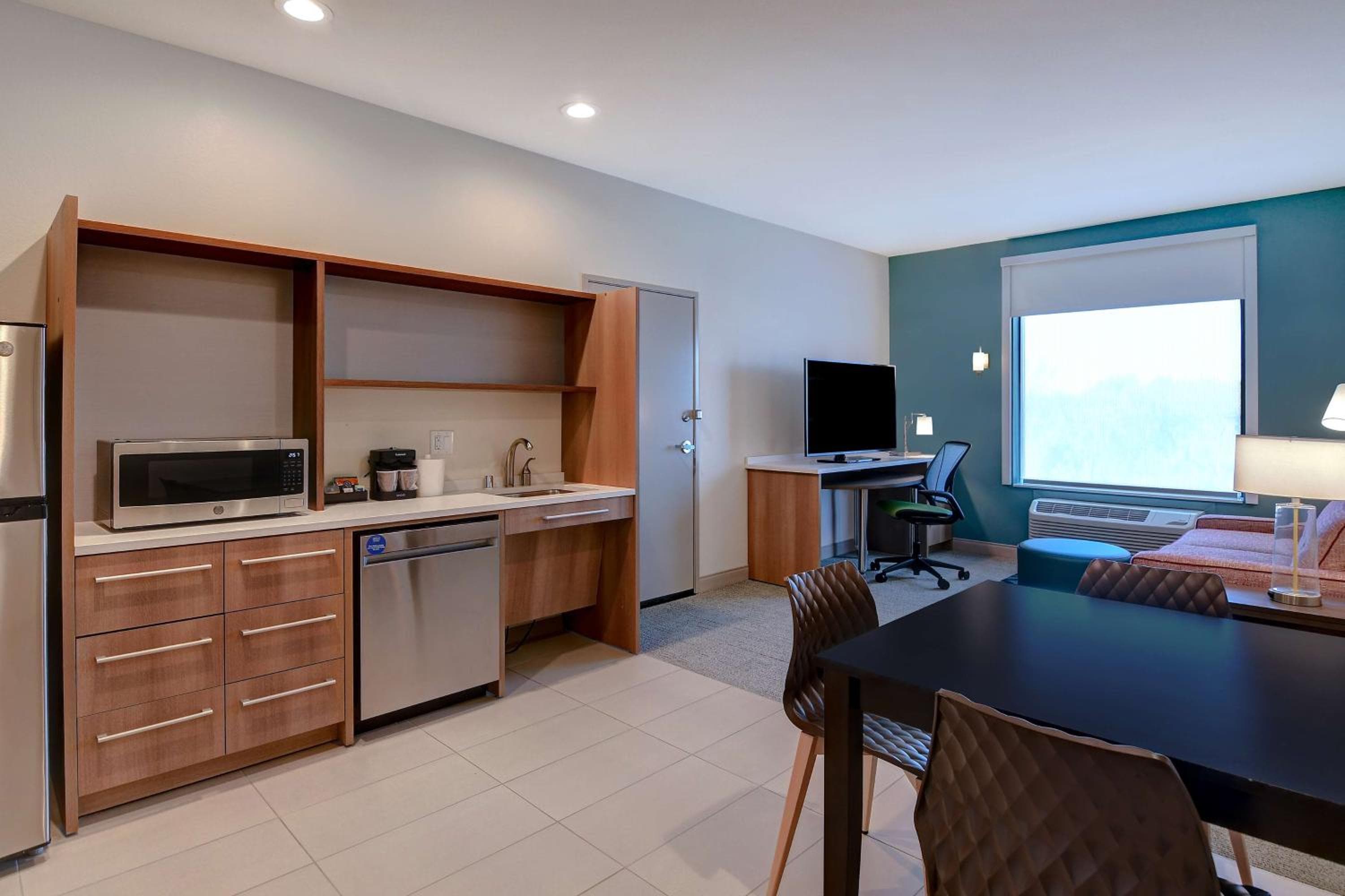 Home2 Suites by Hilton North Plano Hwy 75, Plano, photo 3