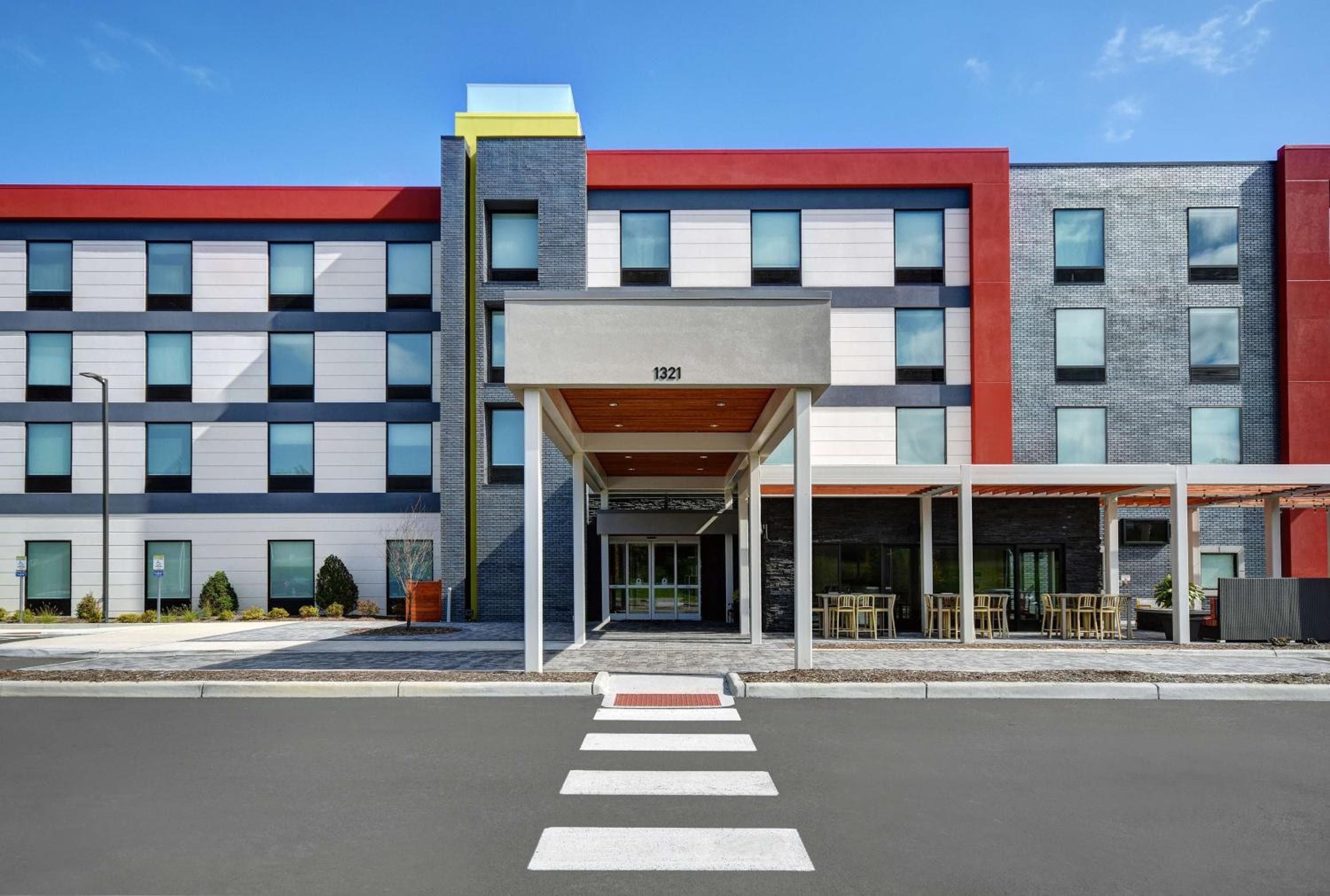Home2 Suites by Hilton Blacksburg University, Blacksburg, photo 3