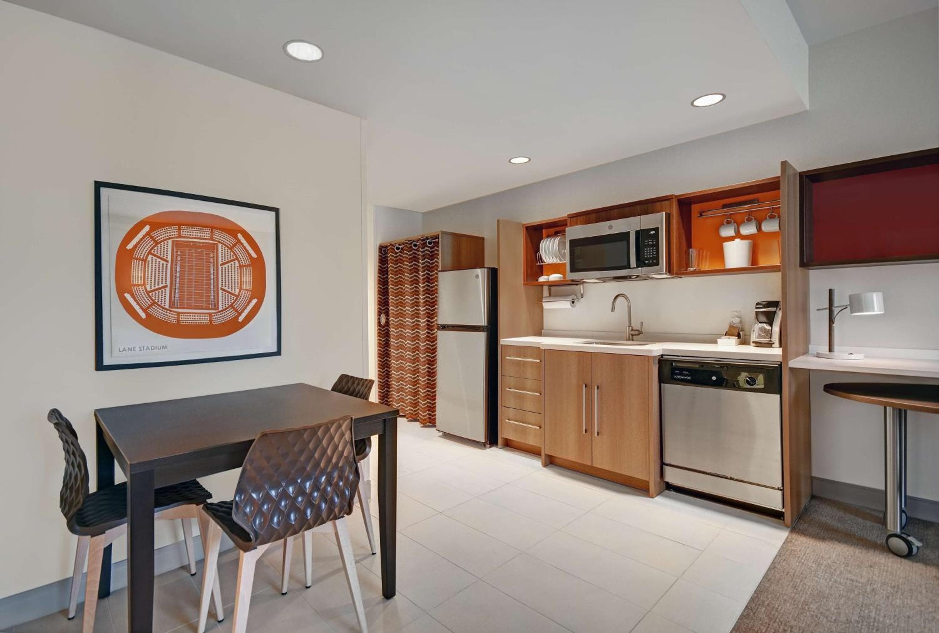Home2 Suites by Hilton Blacksburg University, Blacksburg, photo 6