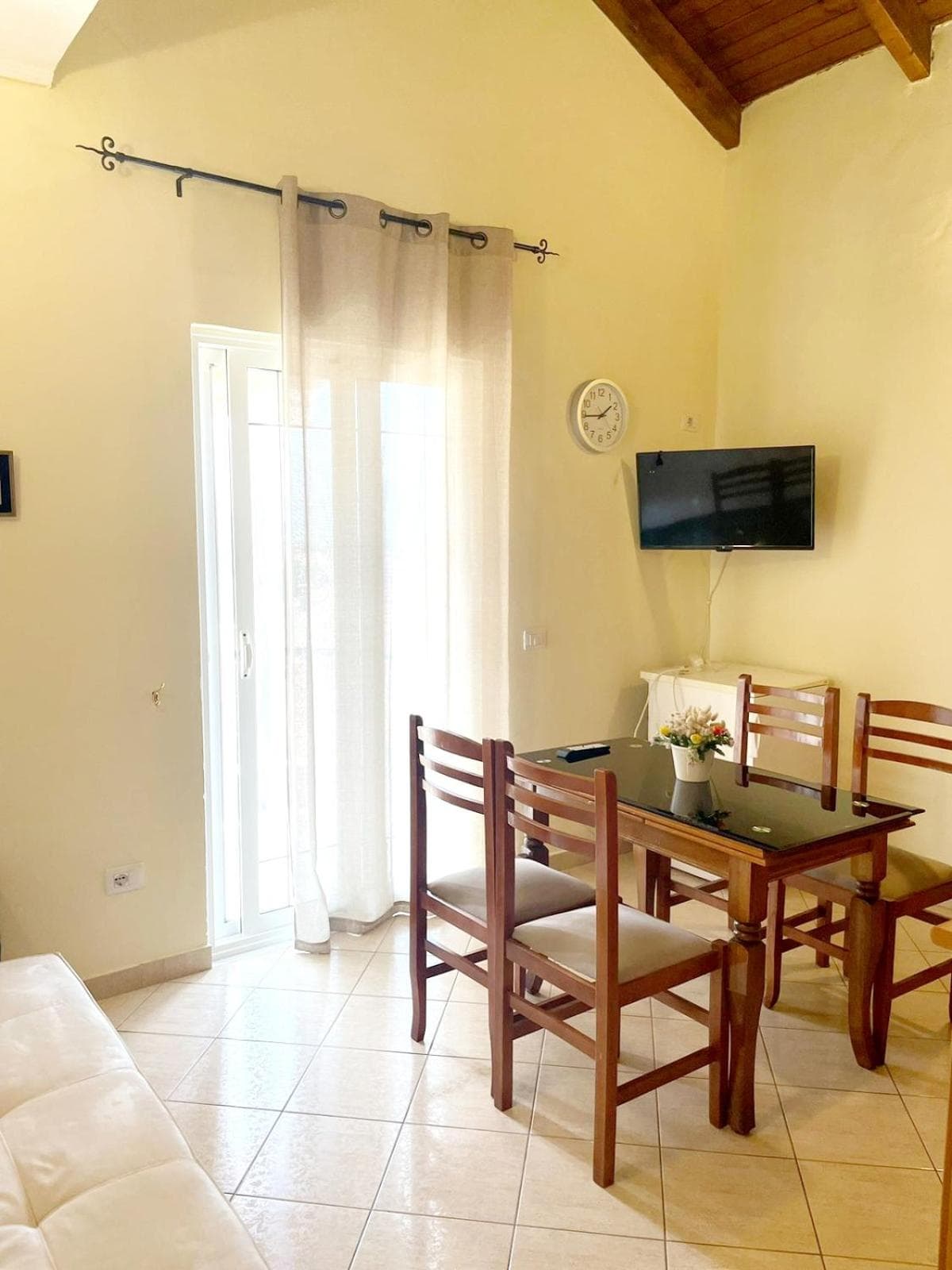 Apartments Athina Orikum, Orikum, photo 3