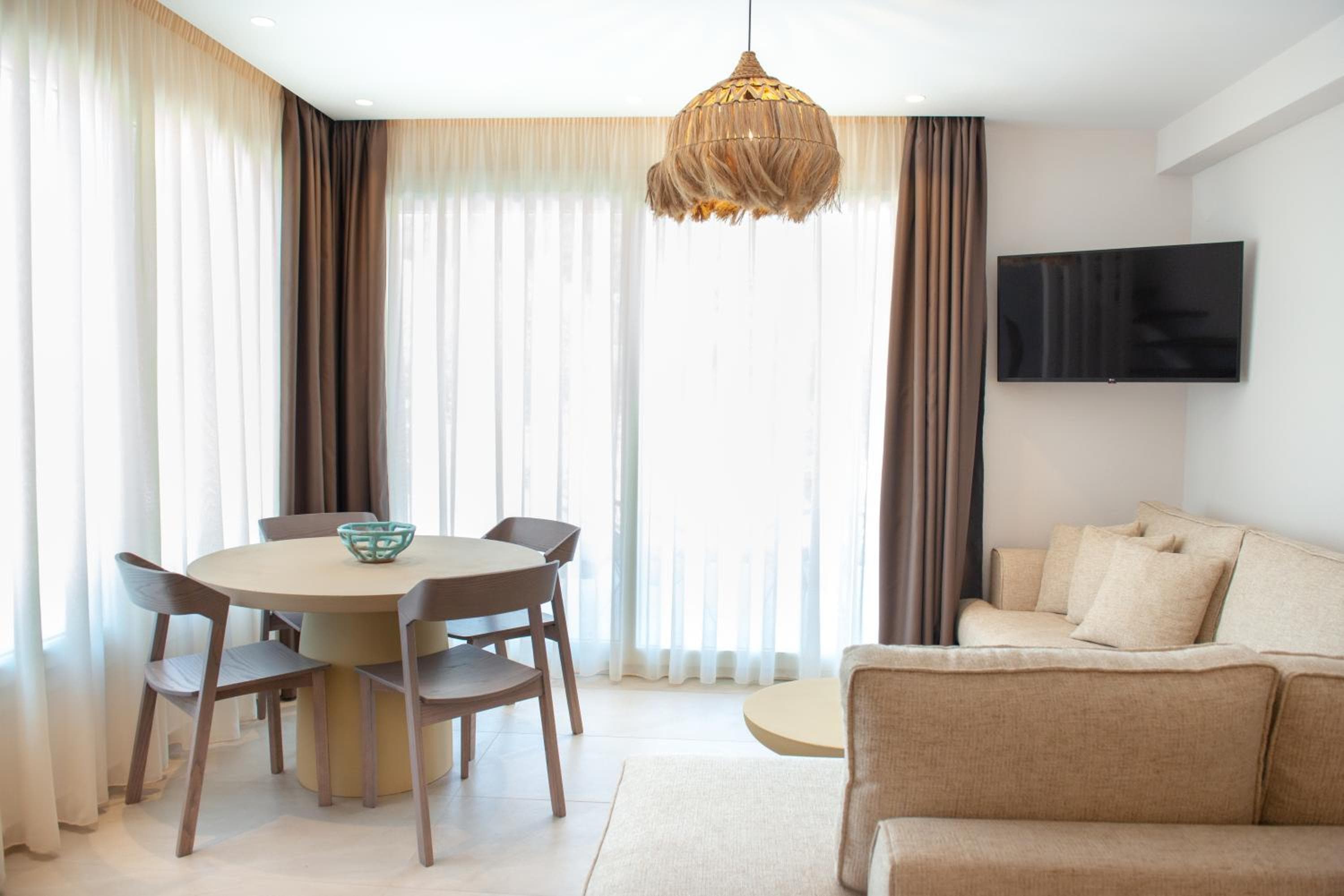 CeraMio Suites, Limenas, photo 4