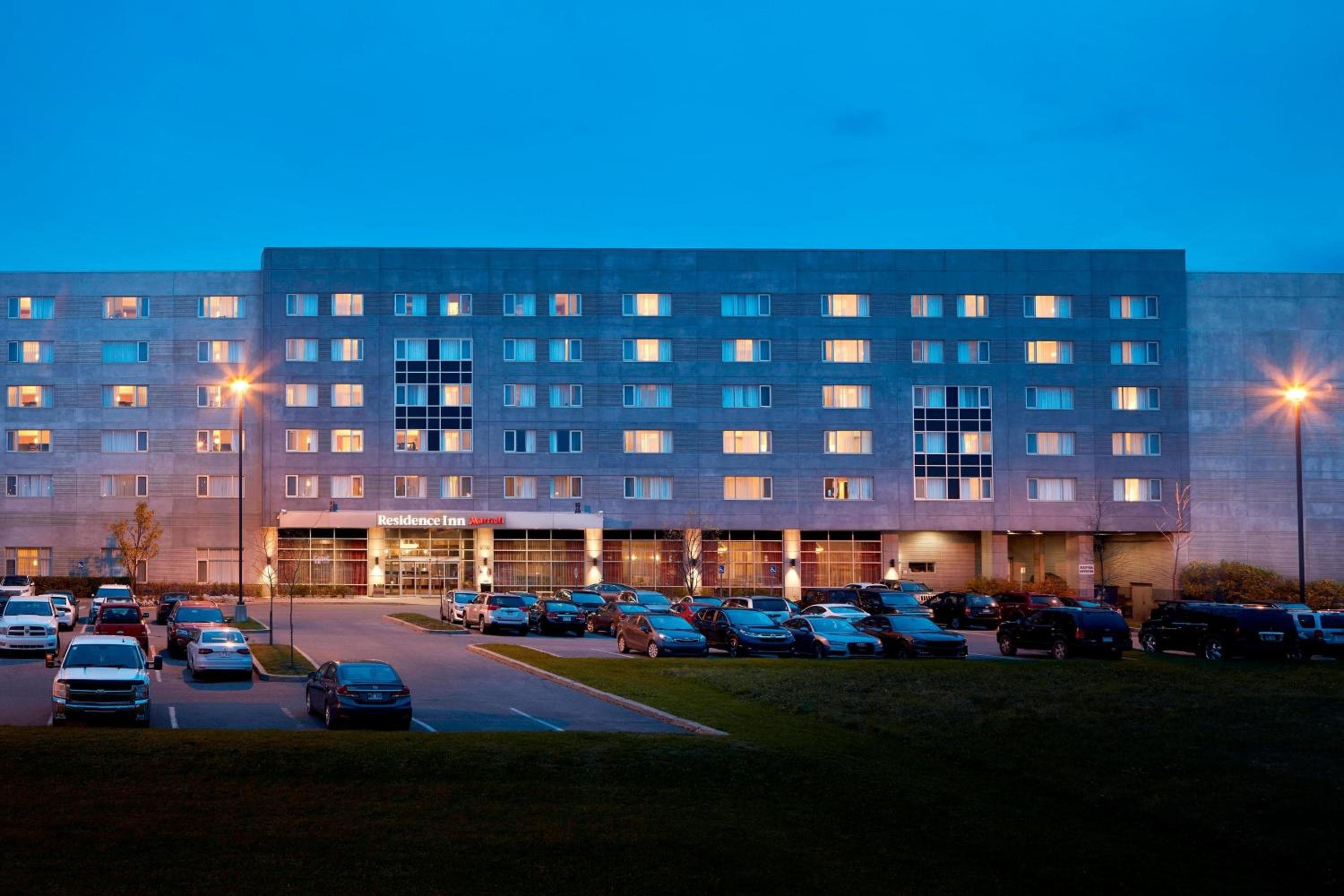 Residence Inn by Marriott Montreal Airport, Dorval