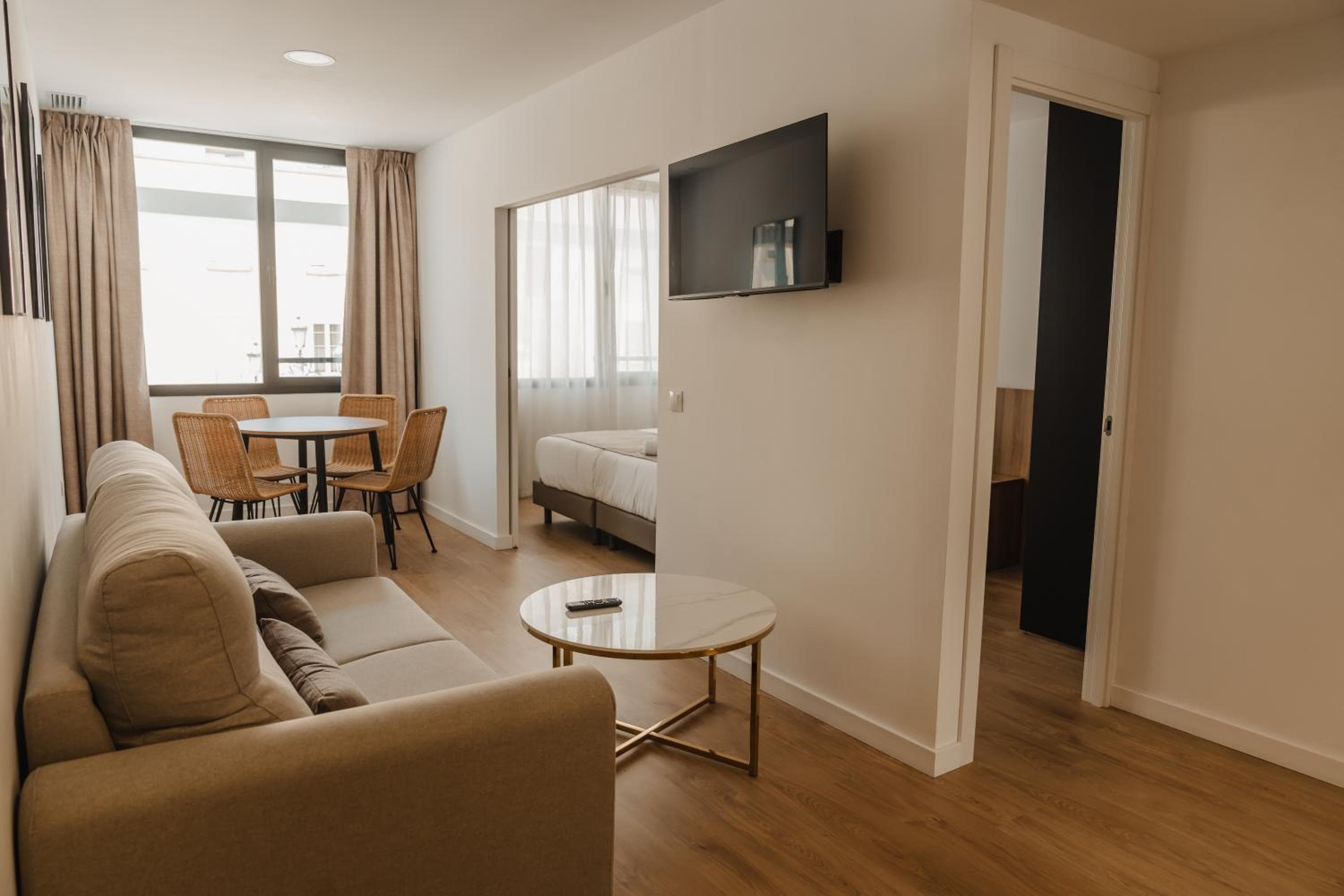 esZentrico Suites & Rooftop bar, Jerez de la Frontera, photo 3
