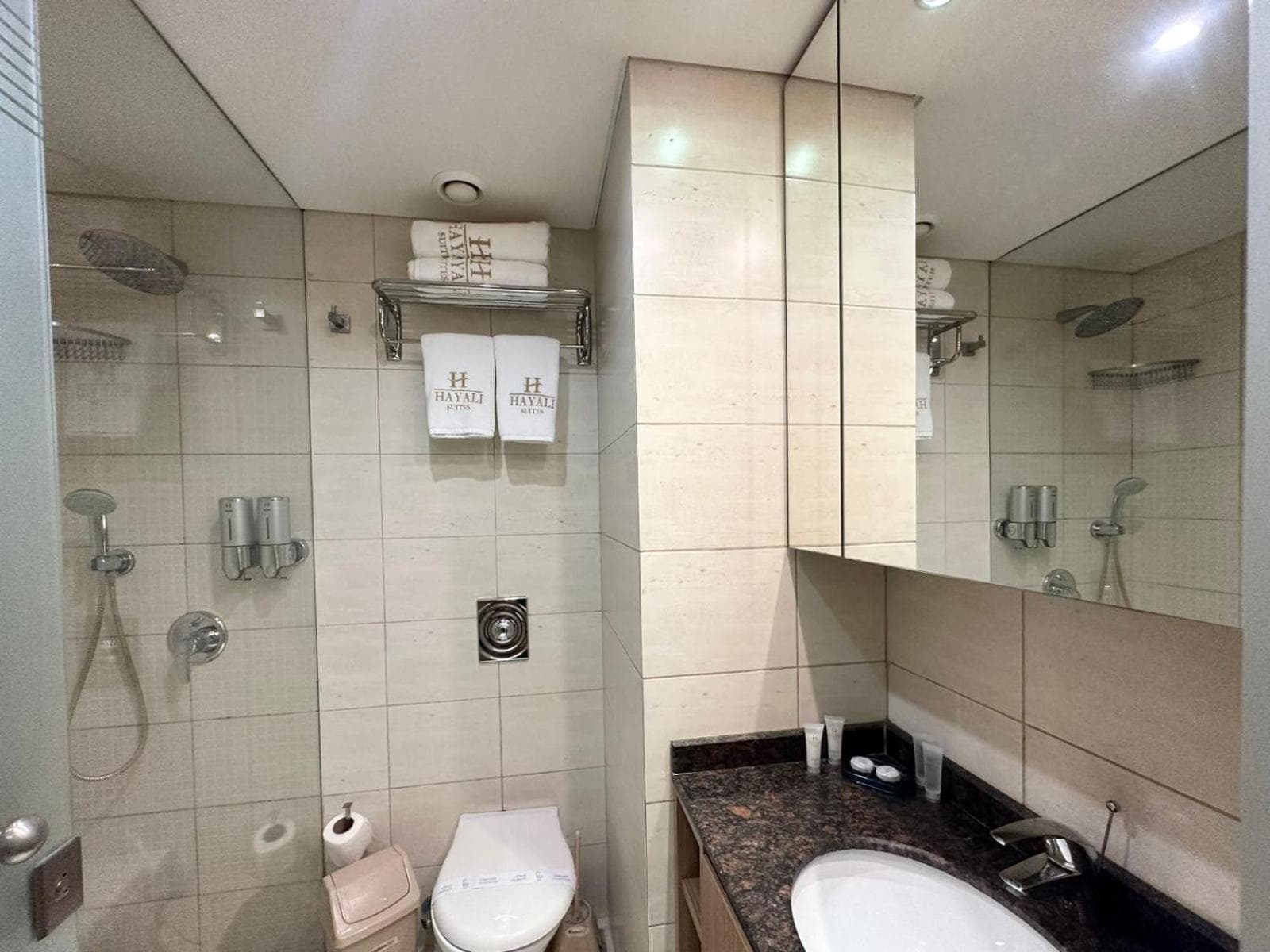 Hayali Suites, Jounieh, photo 5