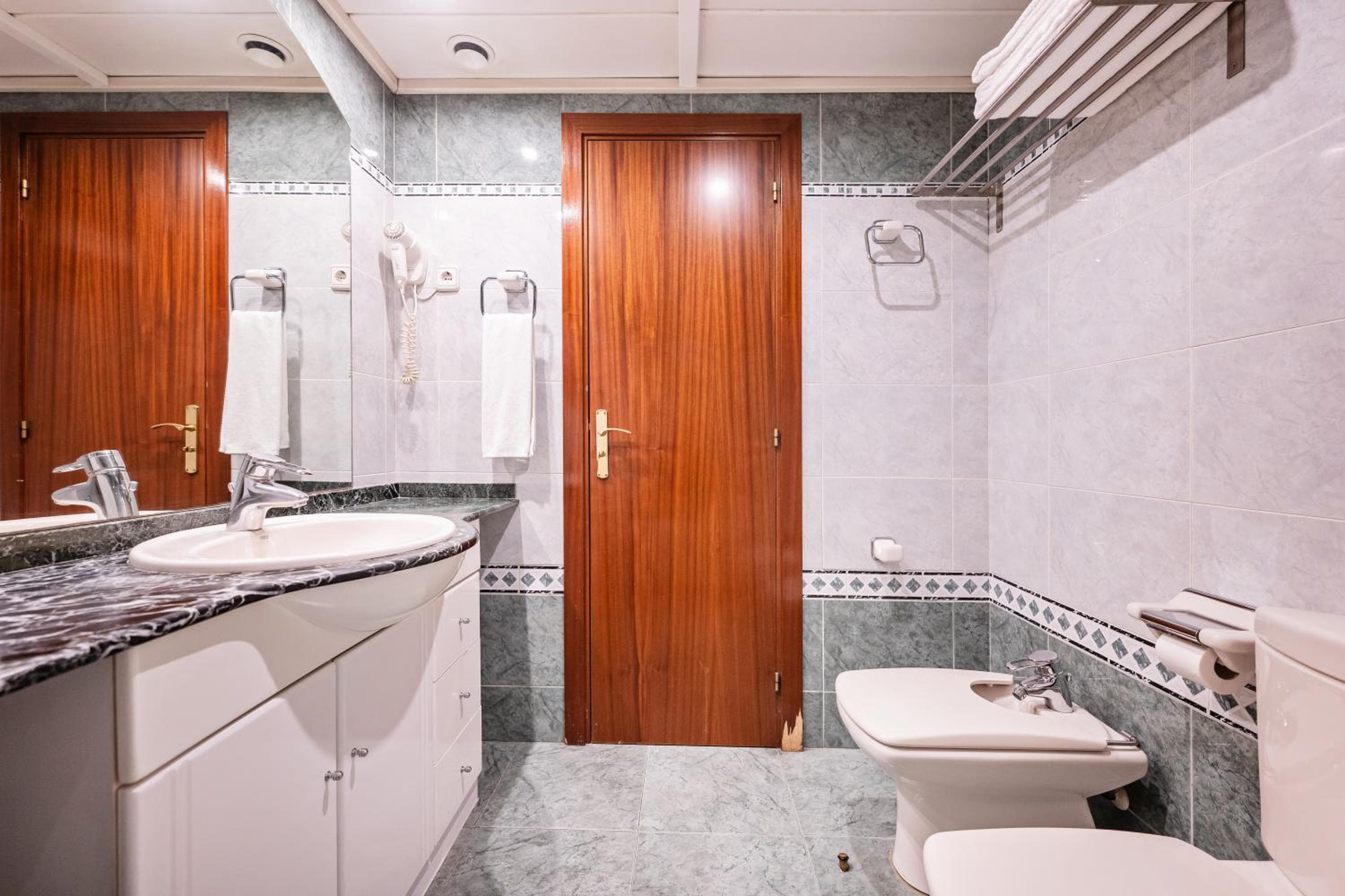 Aparthotel Napols - Abapart, Barcelona, photo 3