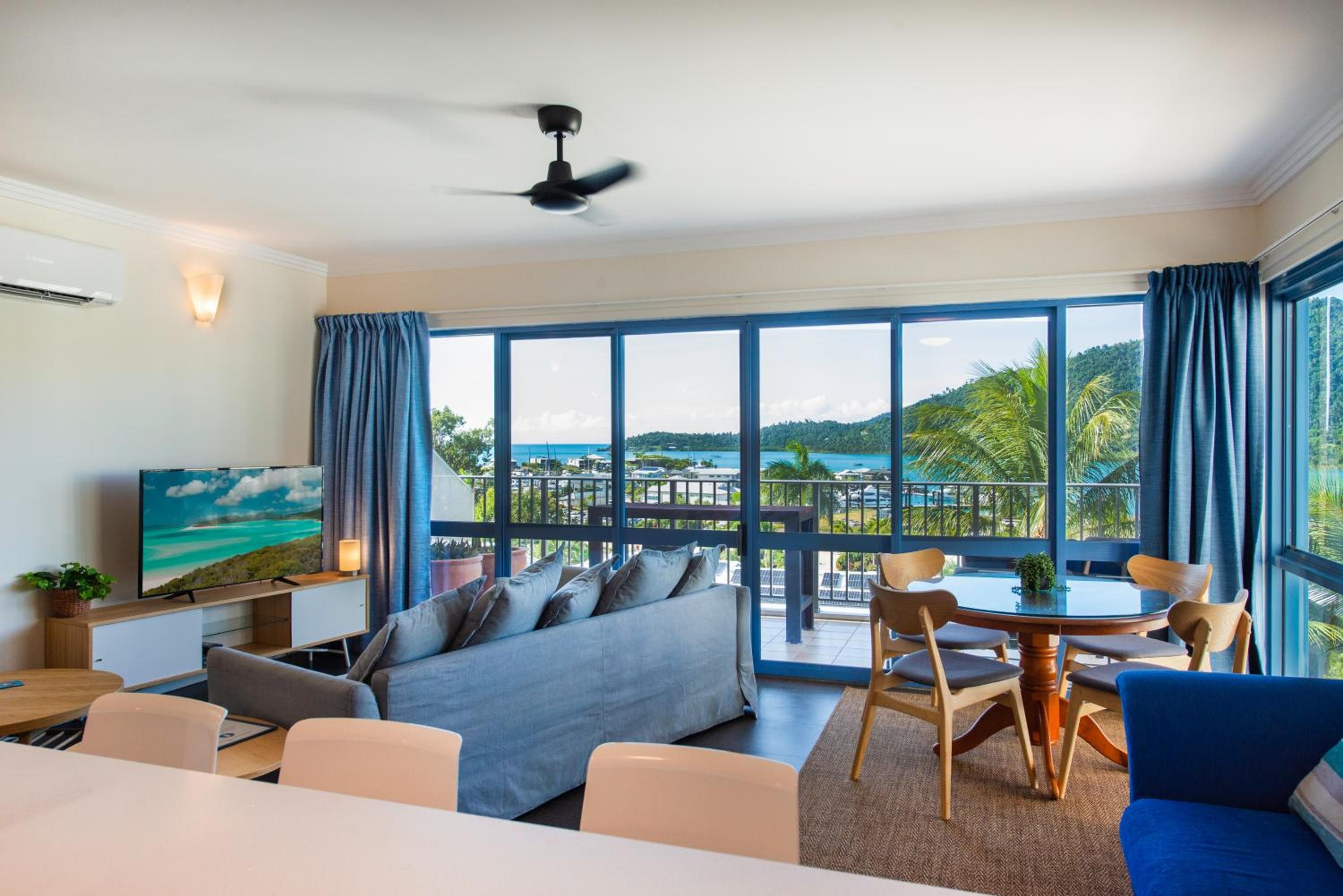 Coral Sea Vista Apartments, Airlie Beach, photo 6