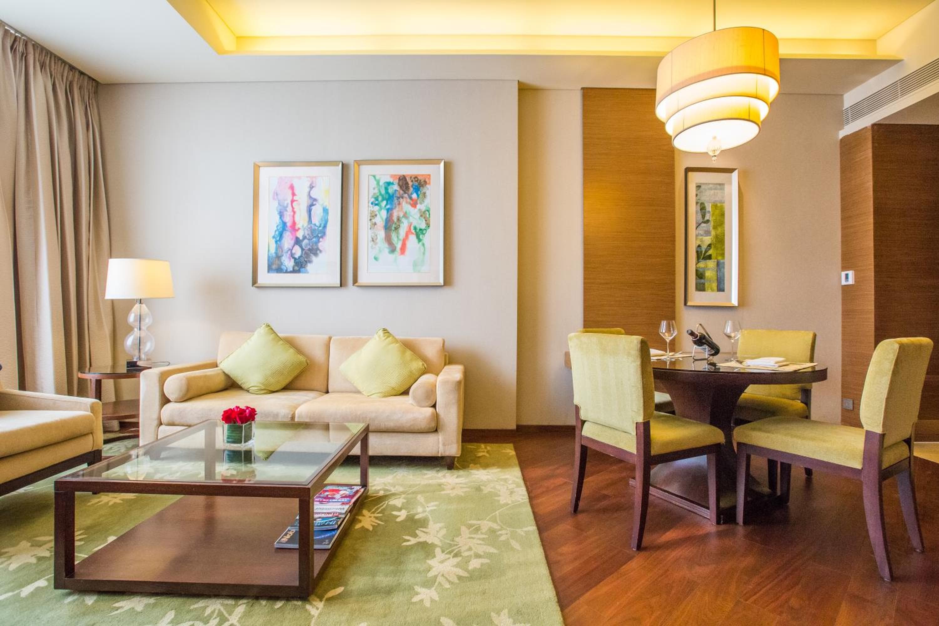 Marriott Executive Apartment Tianjin Lakeview, Tianjin, photo 3