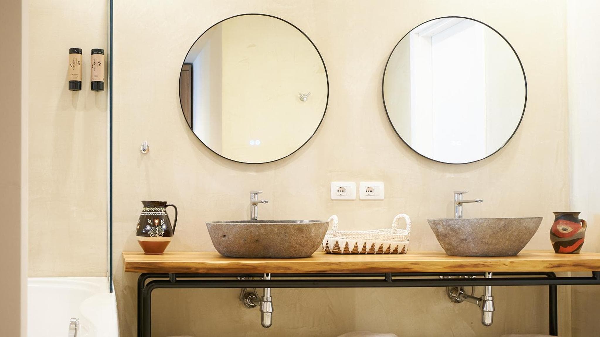 Azar Luxury Suites, Vlorë, photo 2