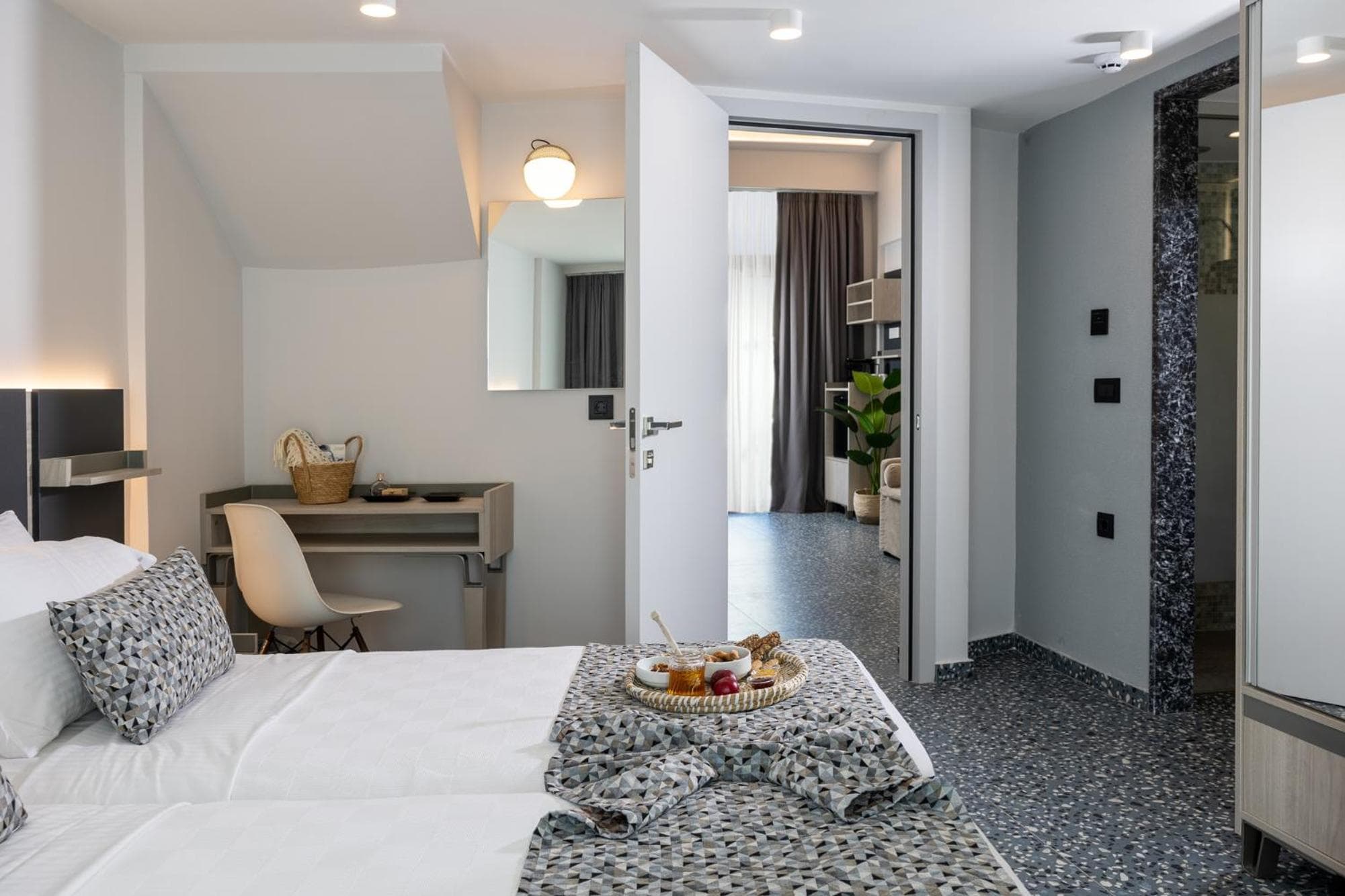 Pearl SeaBreeze Suites, Rethymno Town, photo 6