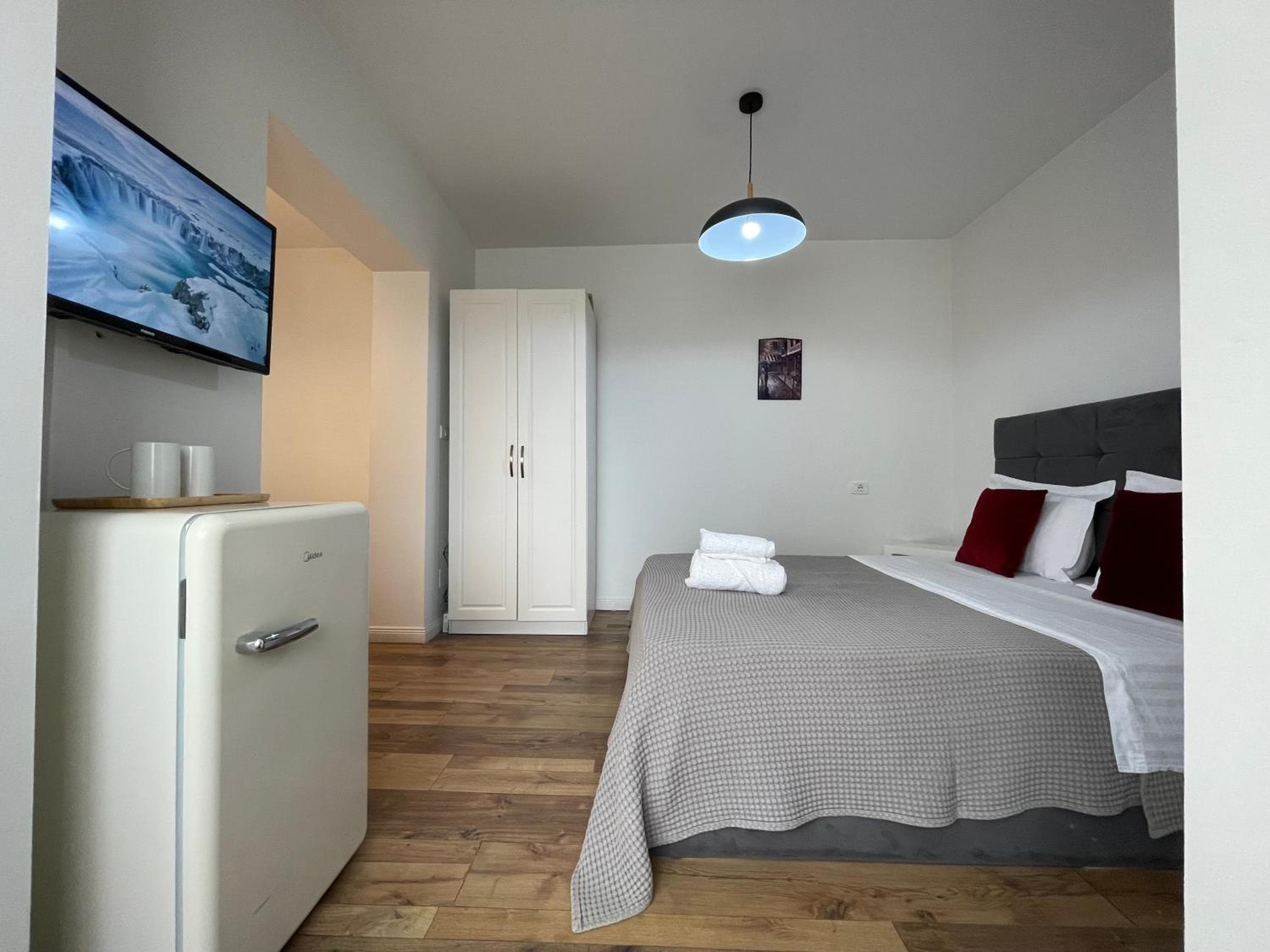 Central Studio Apartments, Tirana, photo 6