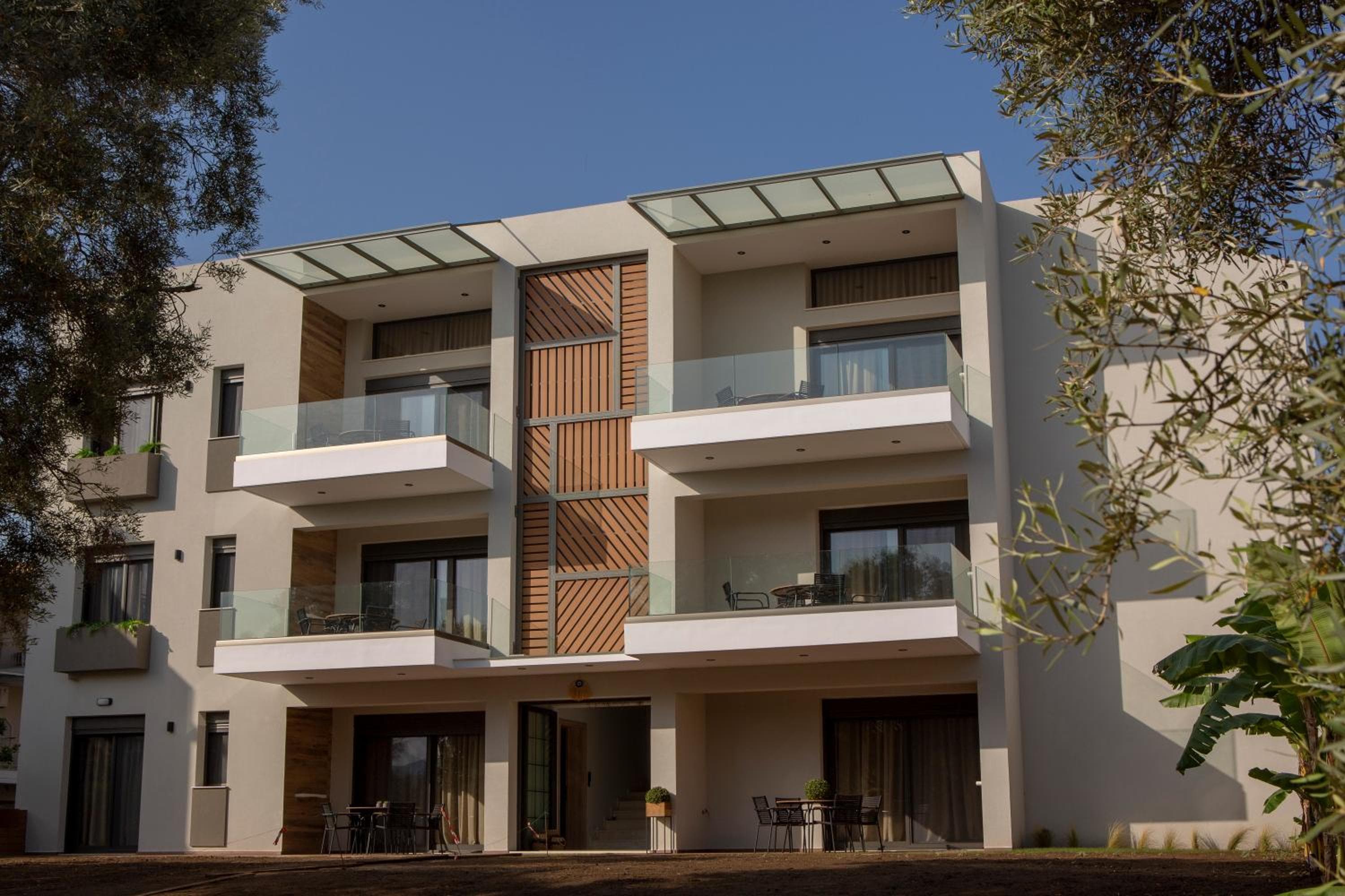 ELFAM CITY SUITES, Lefkada Town