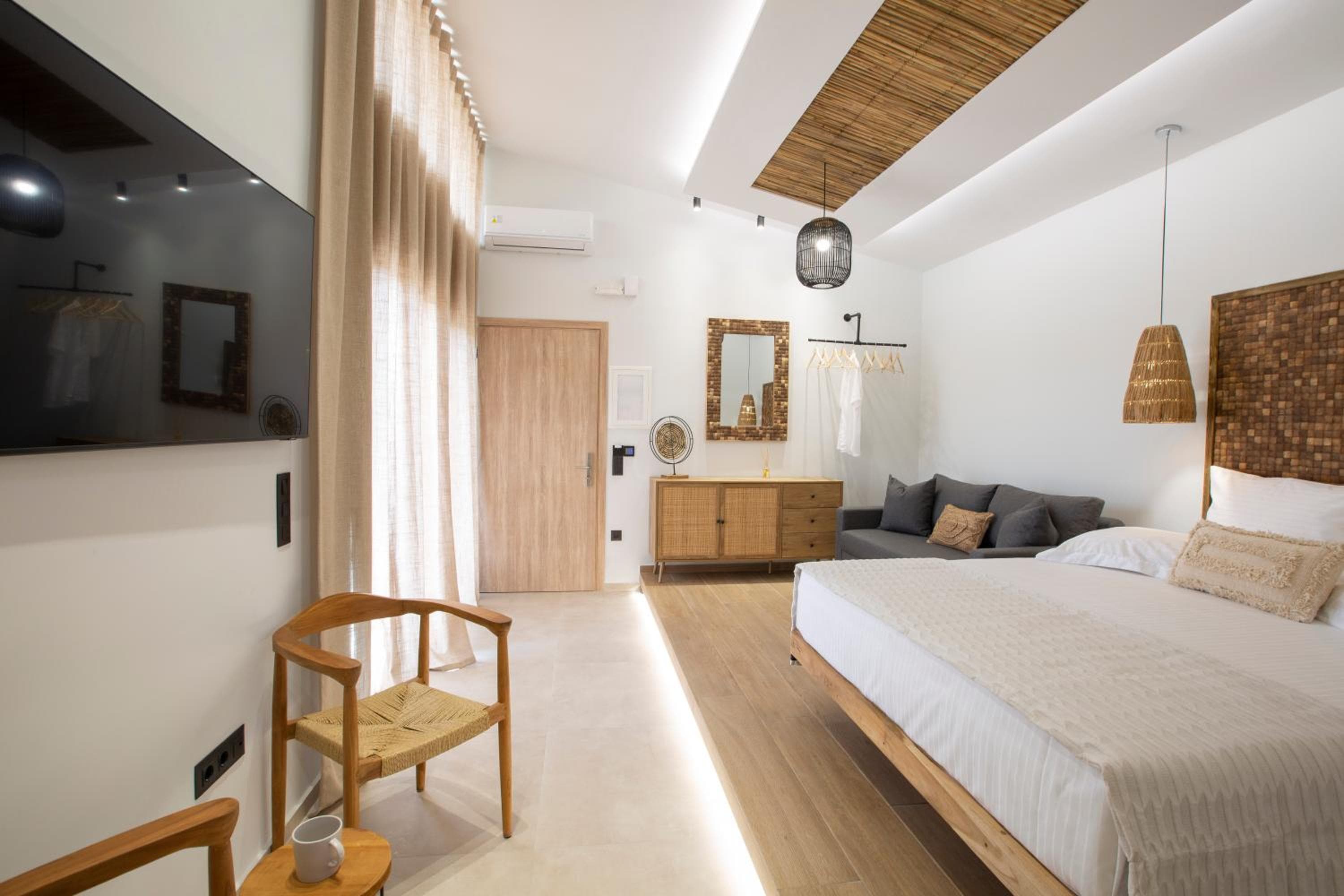 ELFAM CITY SUITES, Lefkada Town, photo 2