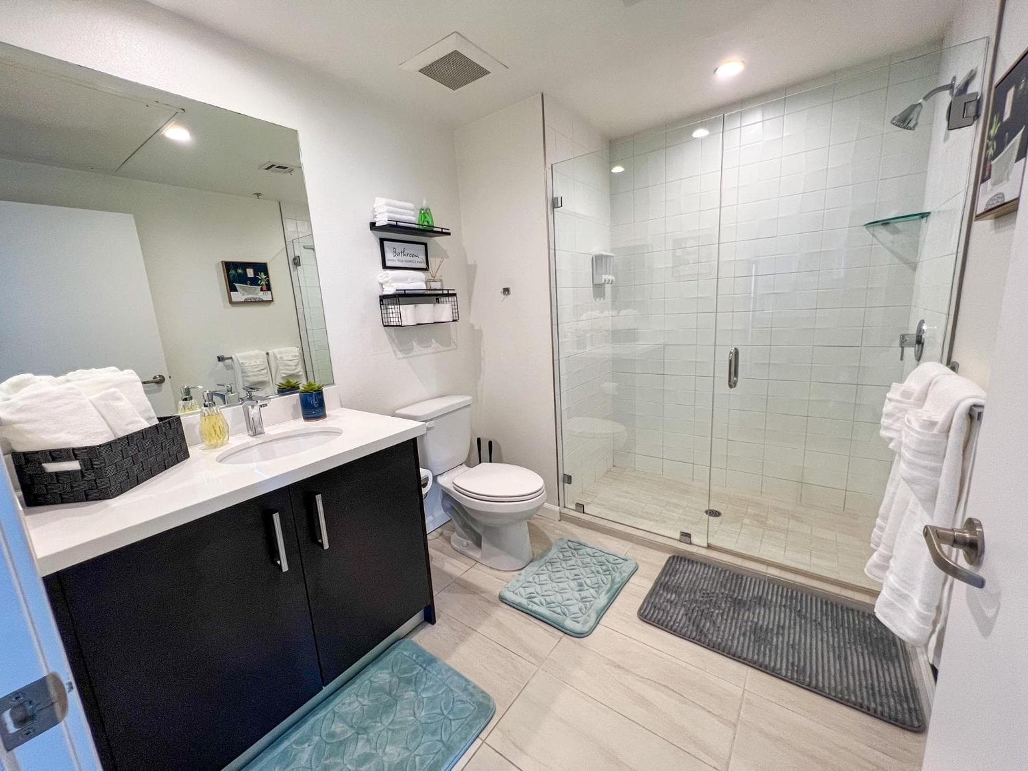LUXURY LA PENTHOUSE PRIME LOCATION Min from HOLLYWOOD and DOWNTOWN, Los Angeles, photo 4