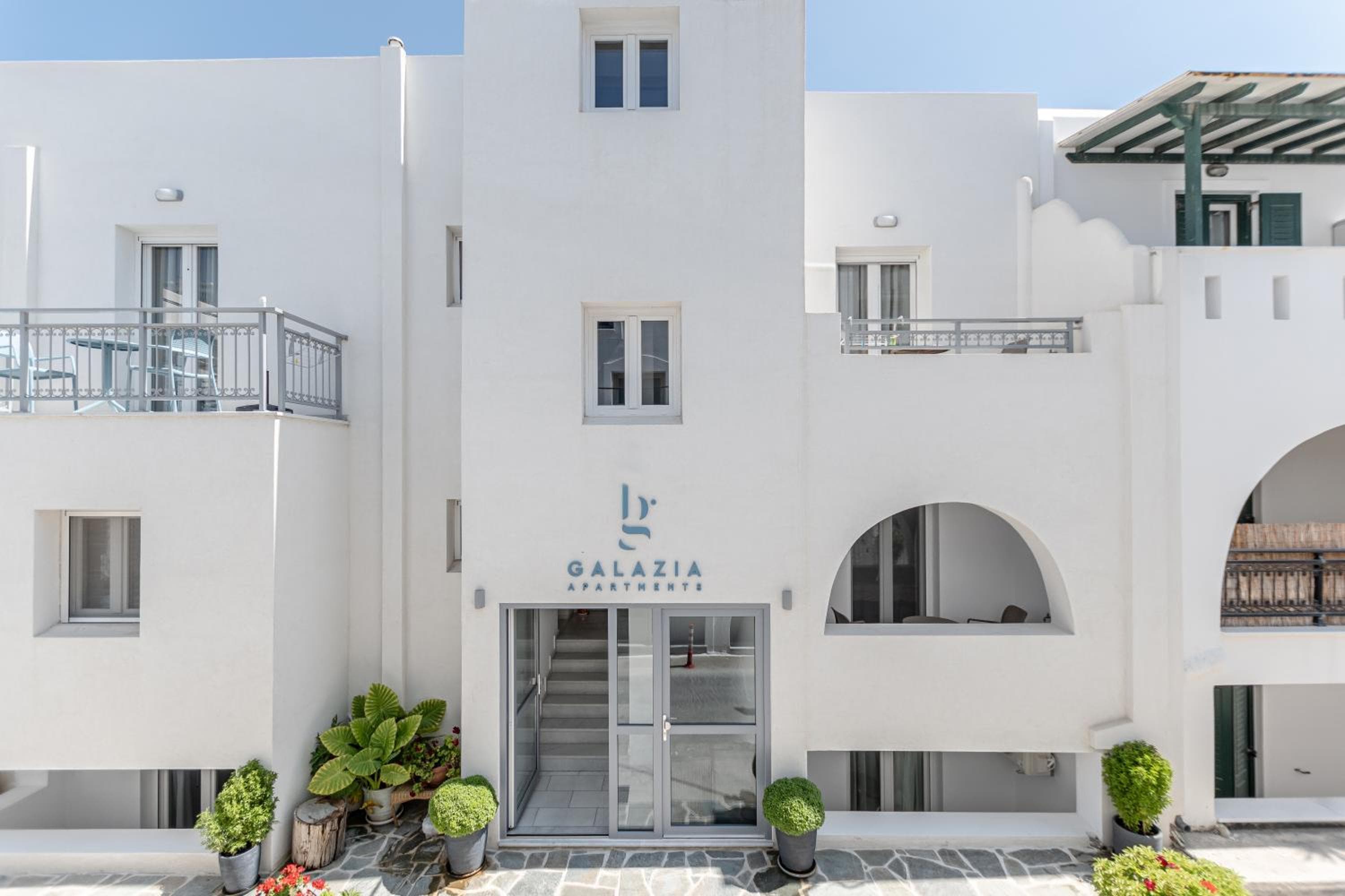 Galazia Apartments, Naxos Chora