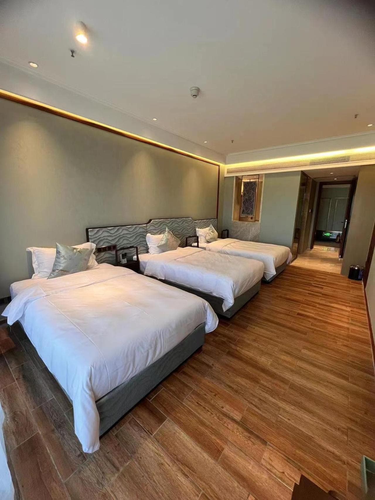 Zhongzhou International Apartment, Sanya, photo 2