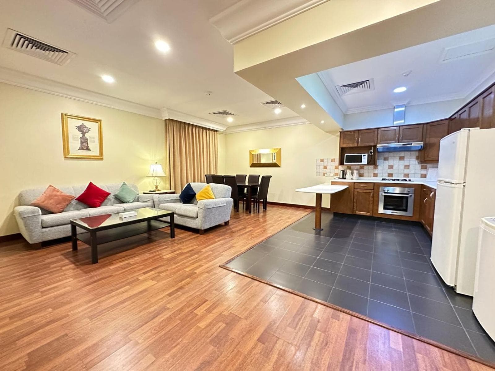القصر العالي للوحدات السكنية المفروشة, Al Khobar