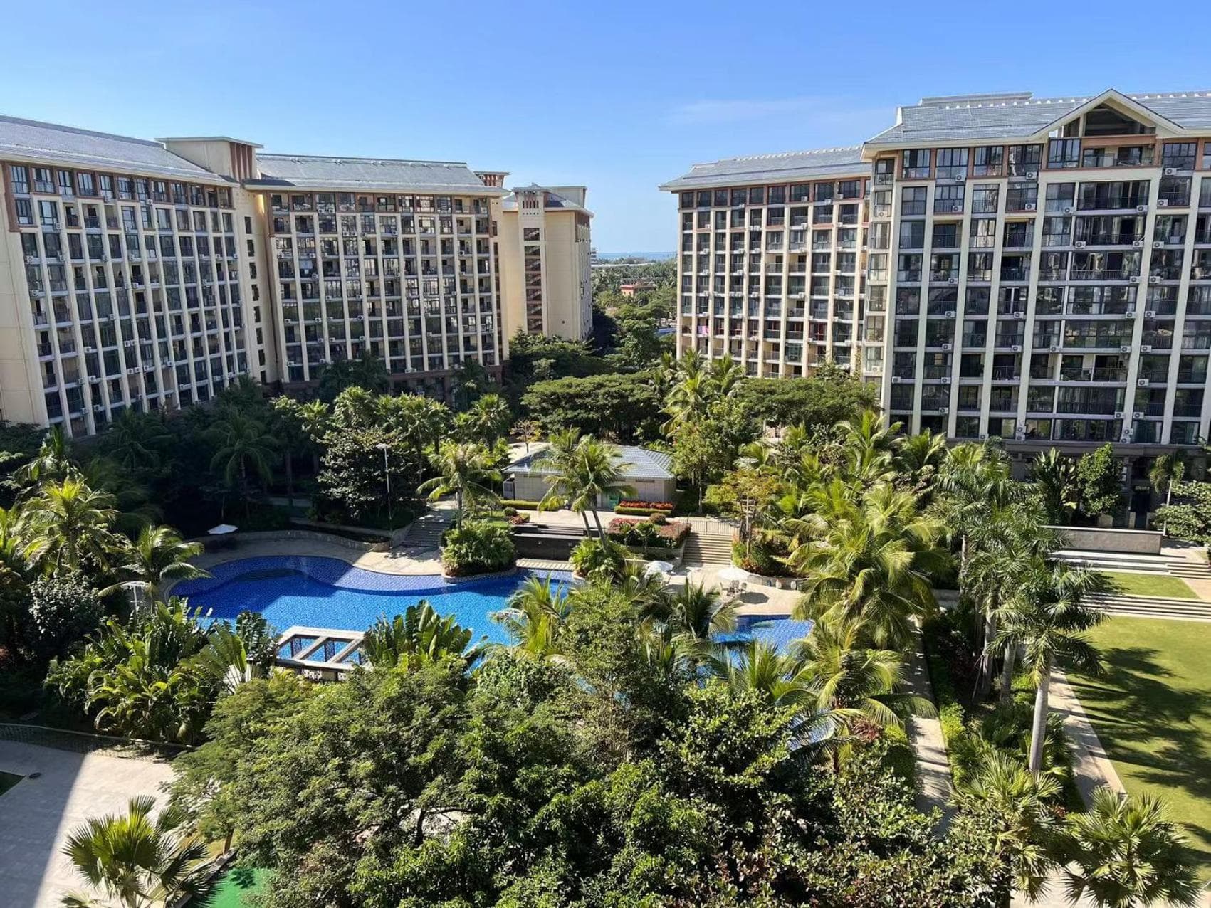 Zhongzhou International Apartment, Sanya, photo 3