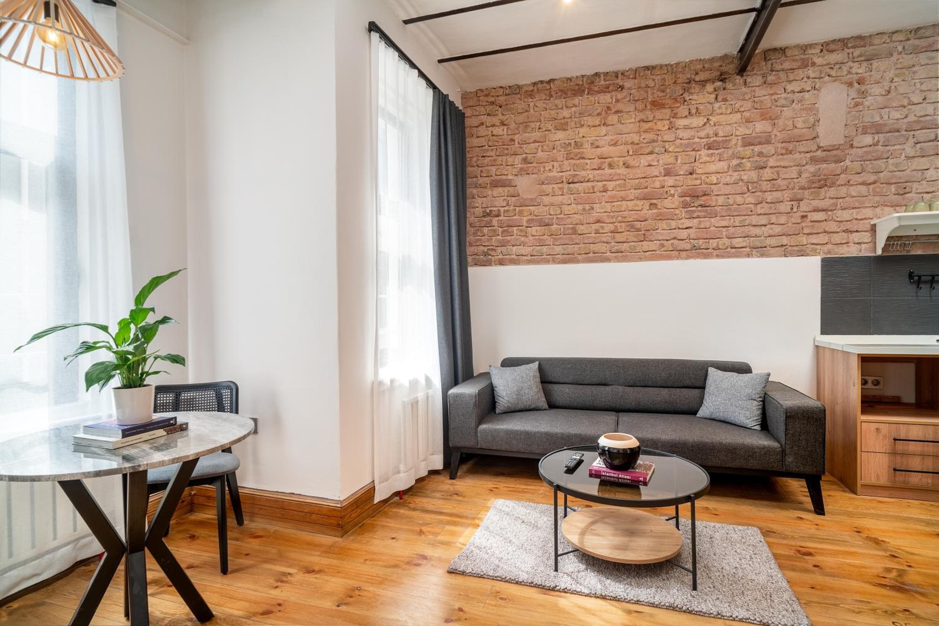 Urban Quarters - Büklü Han, Istanbul