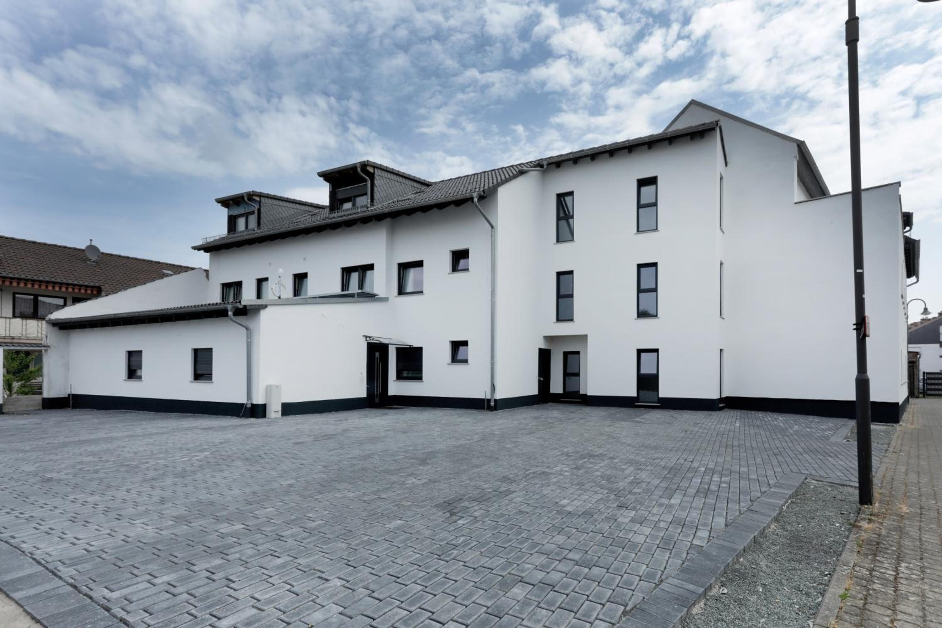 Louis Apartments, Rosbach vor der Höhe