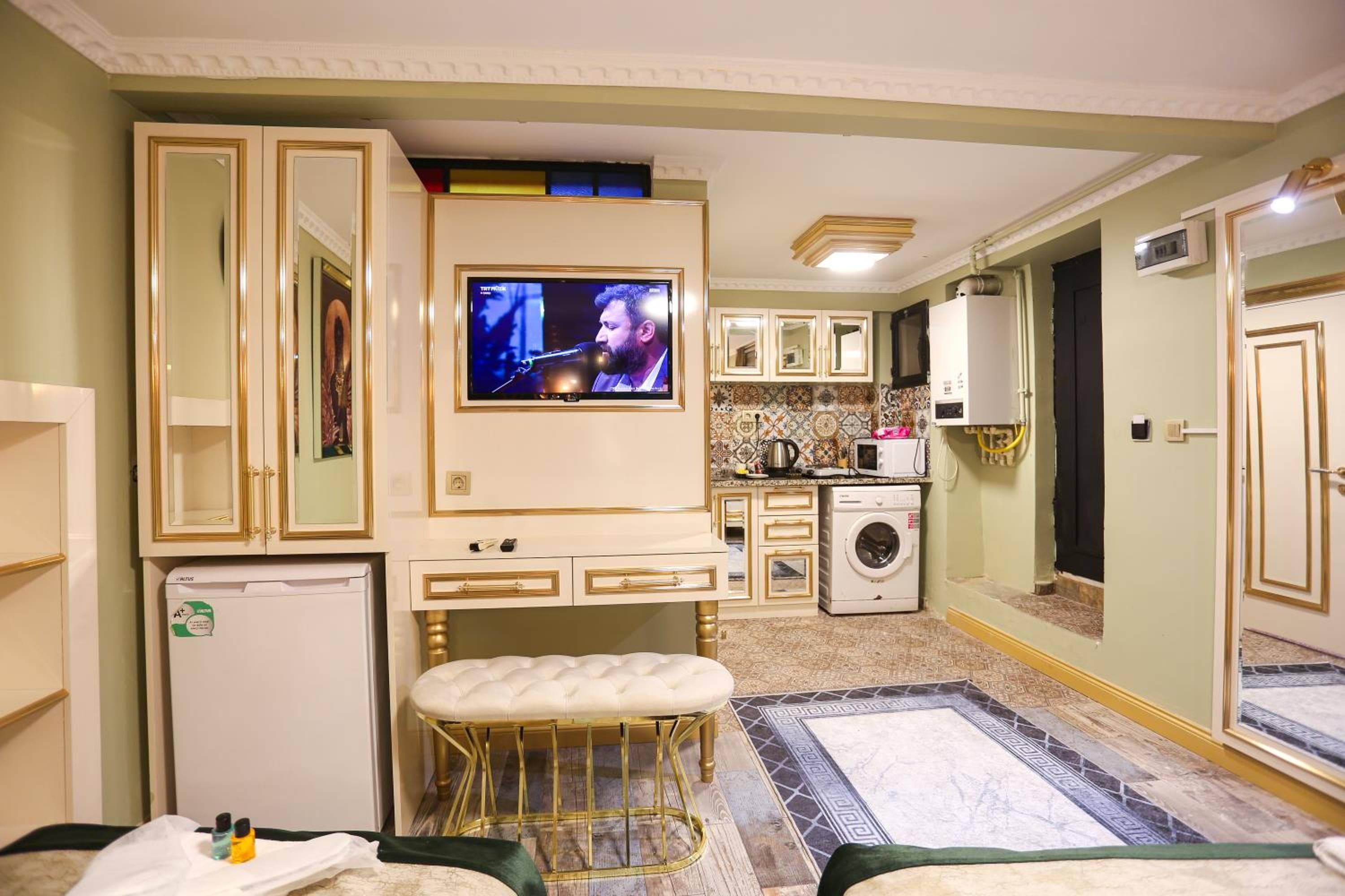 Whıte Moon Hotel Suites, Istanbul, photo 3